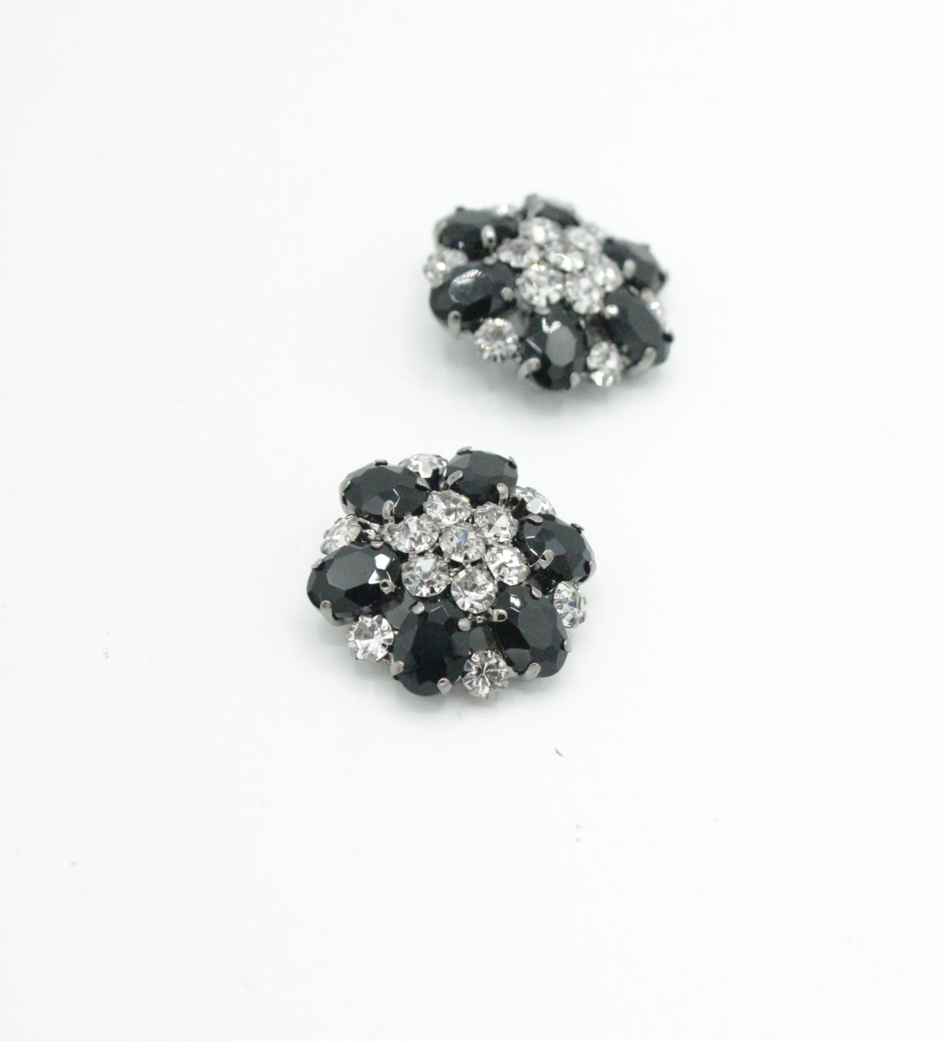 Nasturi Cu Pietre, 22mm, Negru