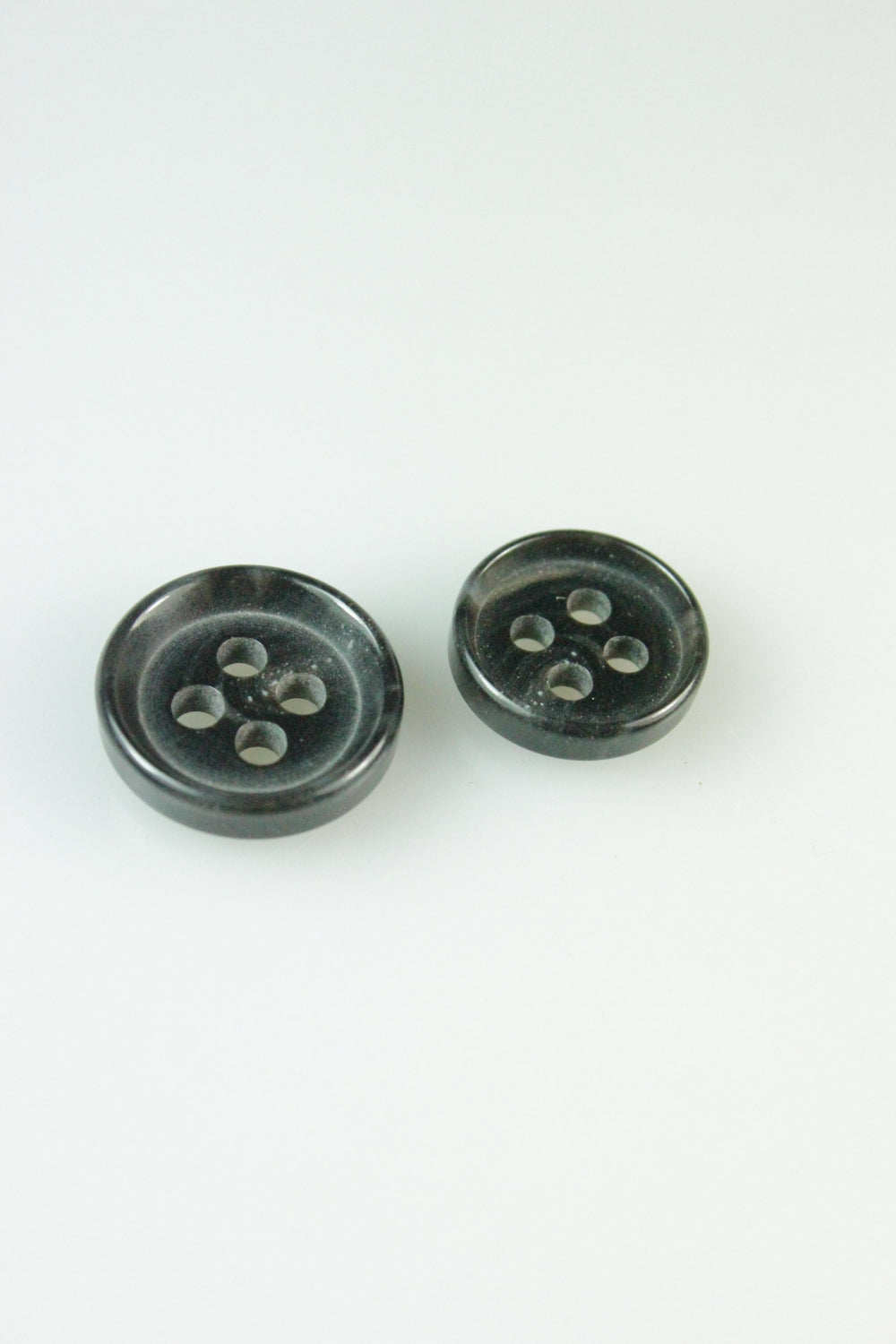 Nasturi De Plastic, 16mm