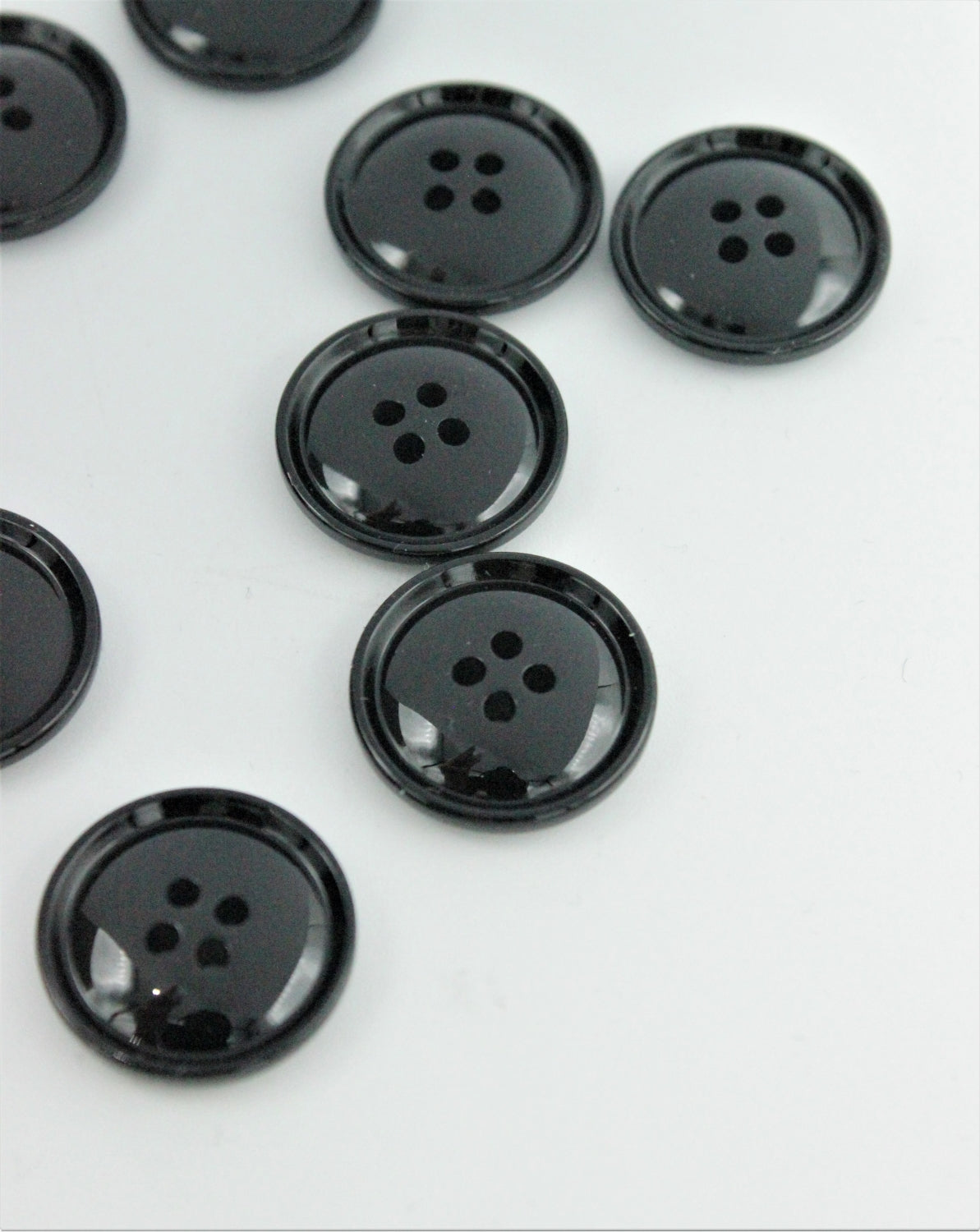 Nasturi De Plastic, 17mm. Negru