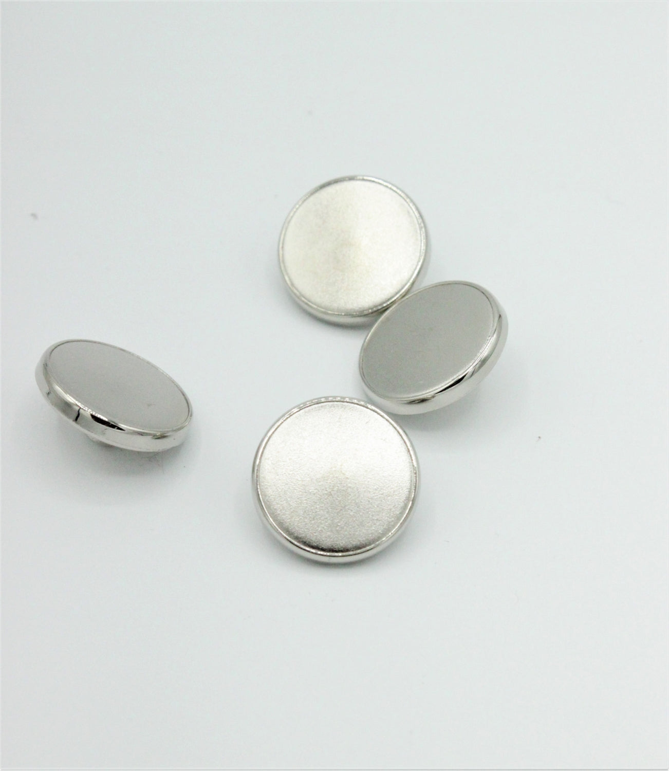 Nasturi De Plastic, 20mm, Argintiu