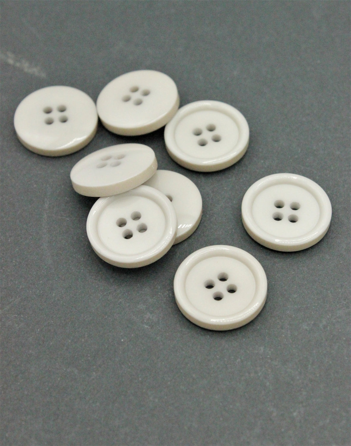 Nasturi De Plastic, 20mm, Bej