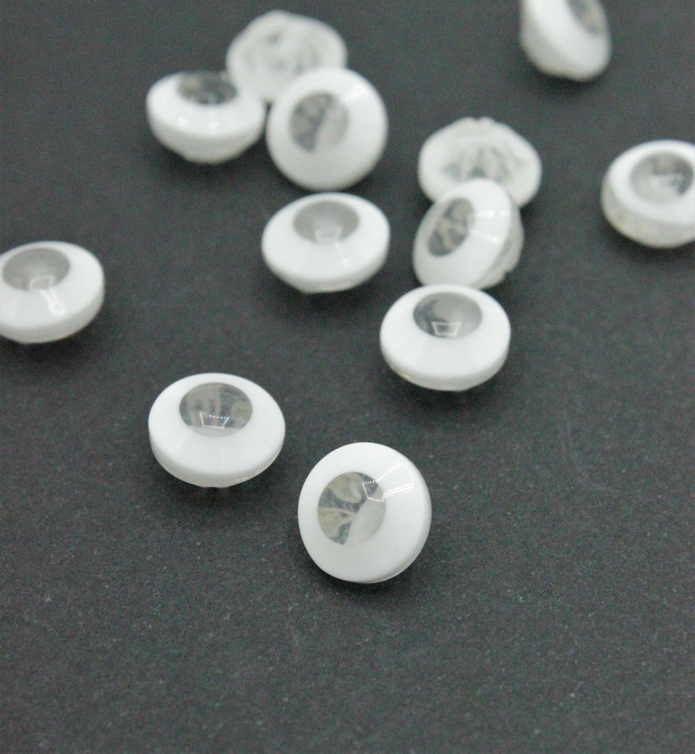 Nasturi De Plastic, 9mm