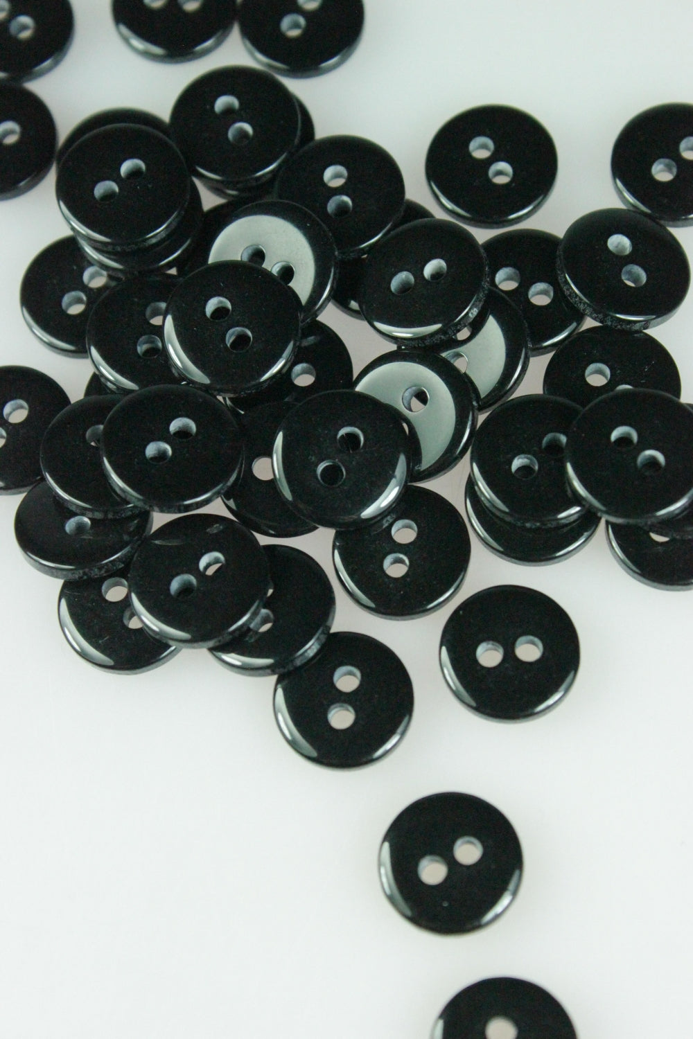 Nasturi De Plastic Cu Doua Gauri, 11mm, Negru