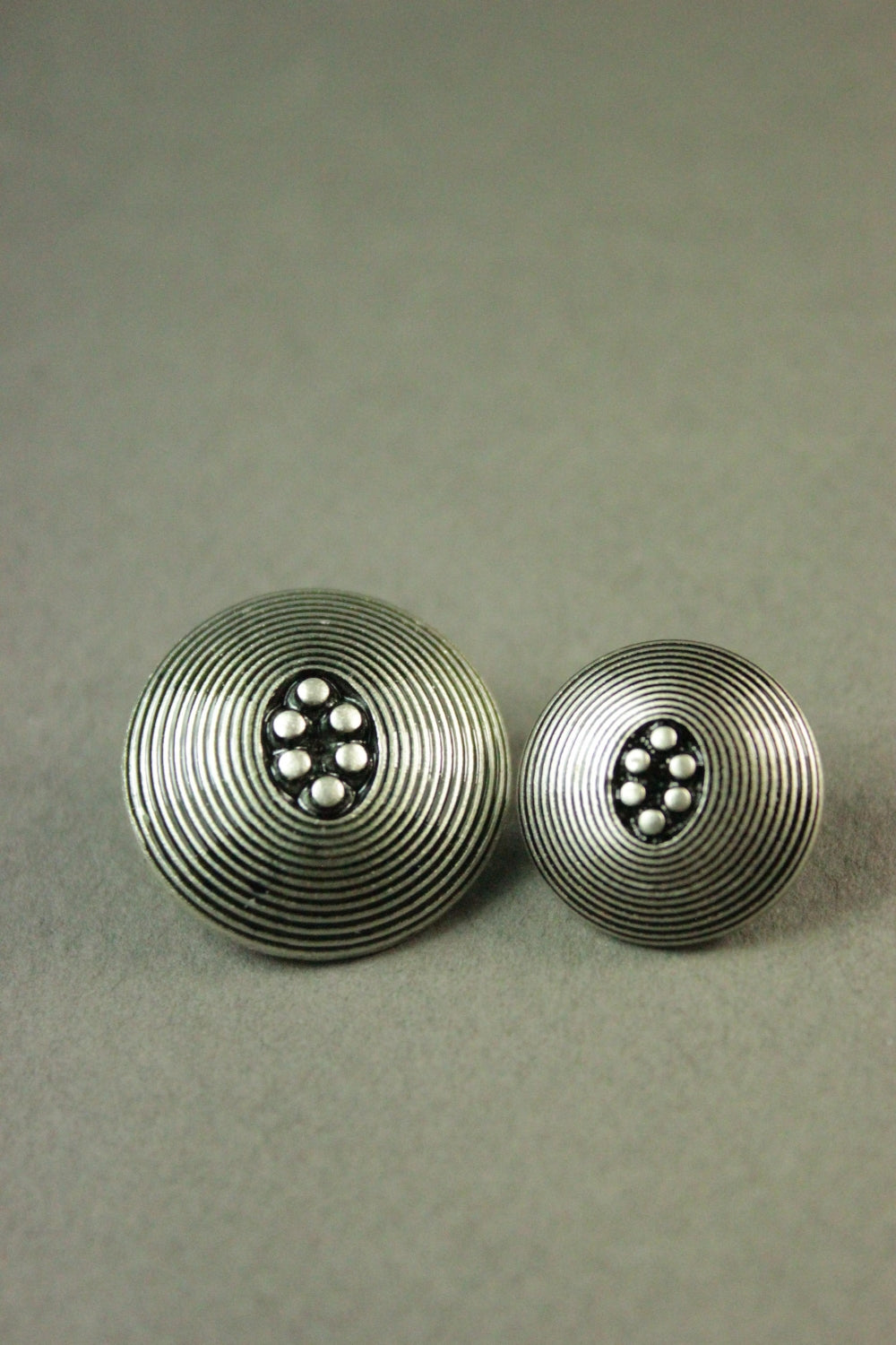 Nasturi Din Plastic, 23mm, Argintiu
