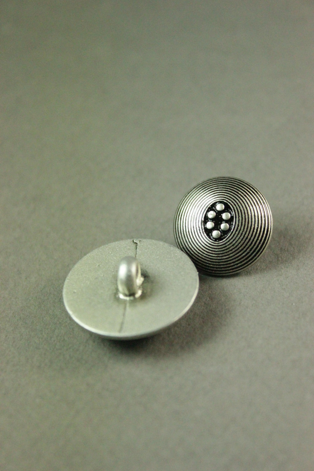 Nasturi Din Plastic, 23mm, Argintiu