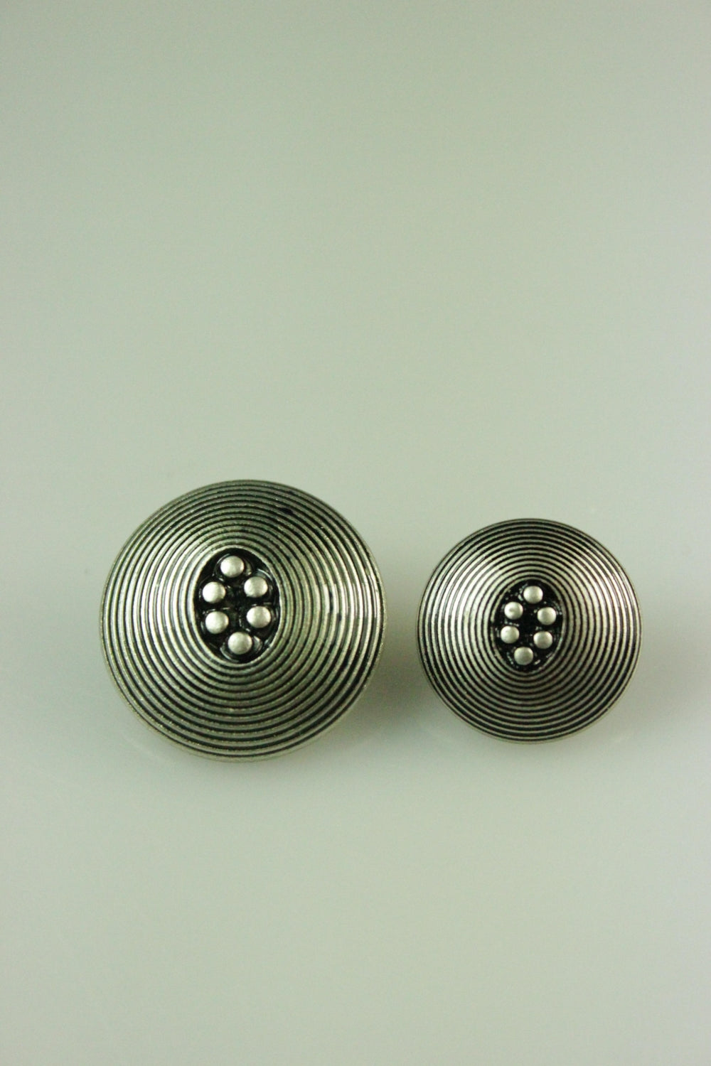Nasturi Din Plastic, 23mm, Argintiu