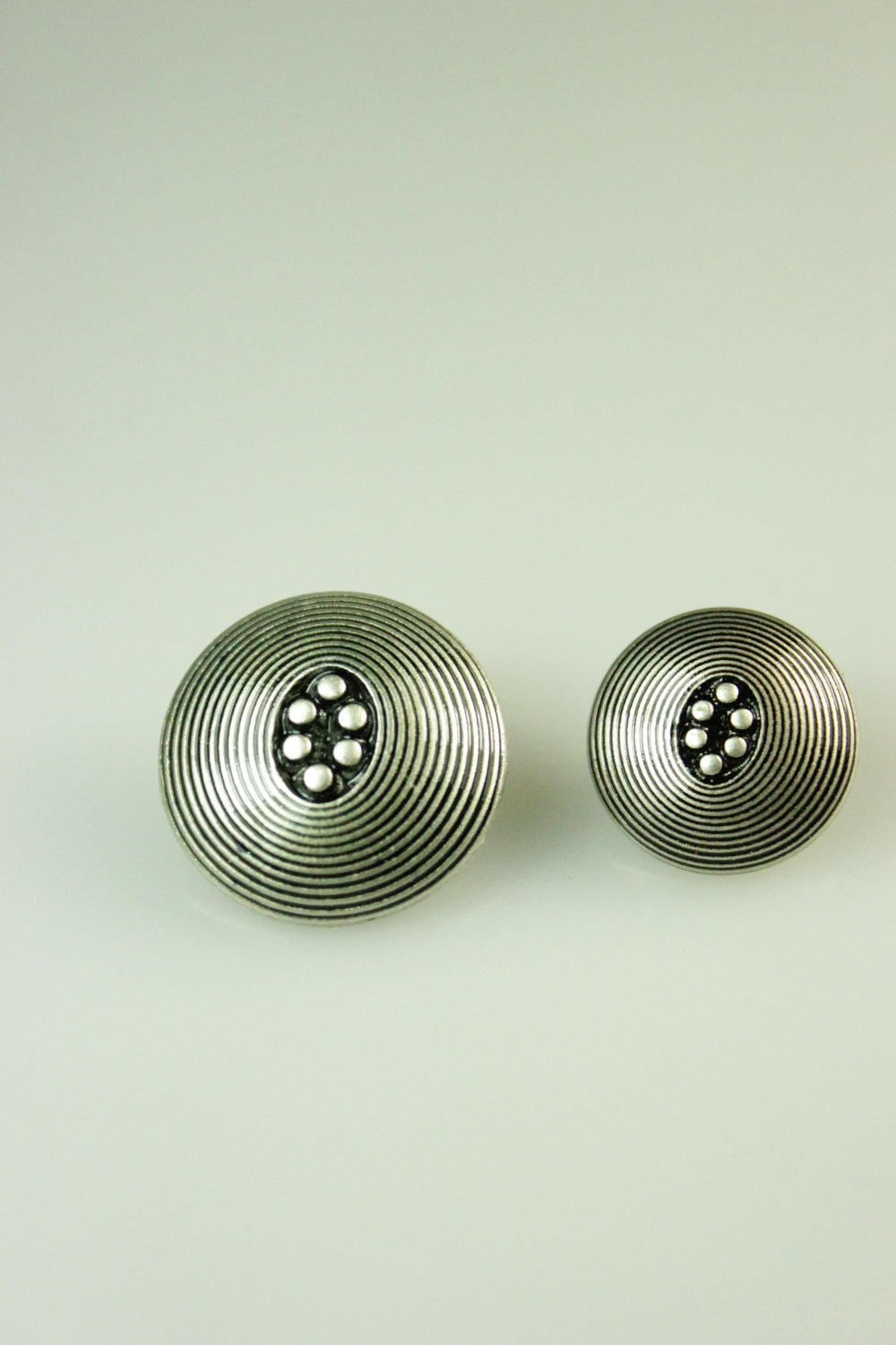 Nasturi Din Plastic, 23mm, Argintiu