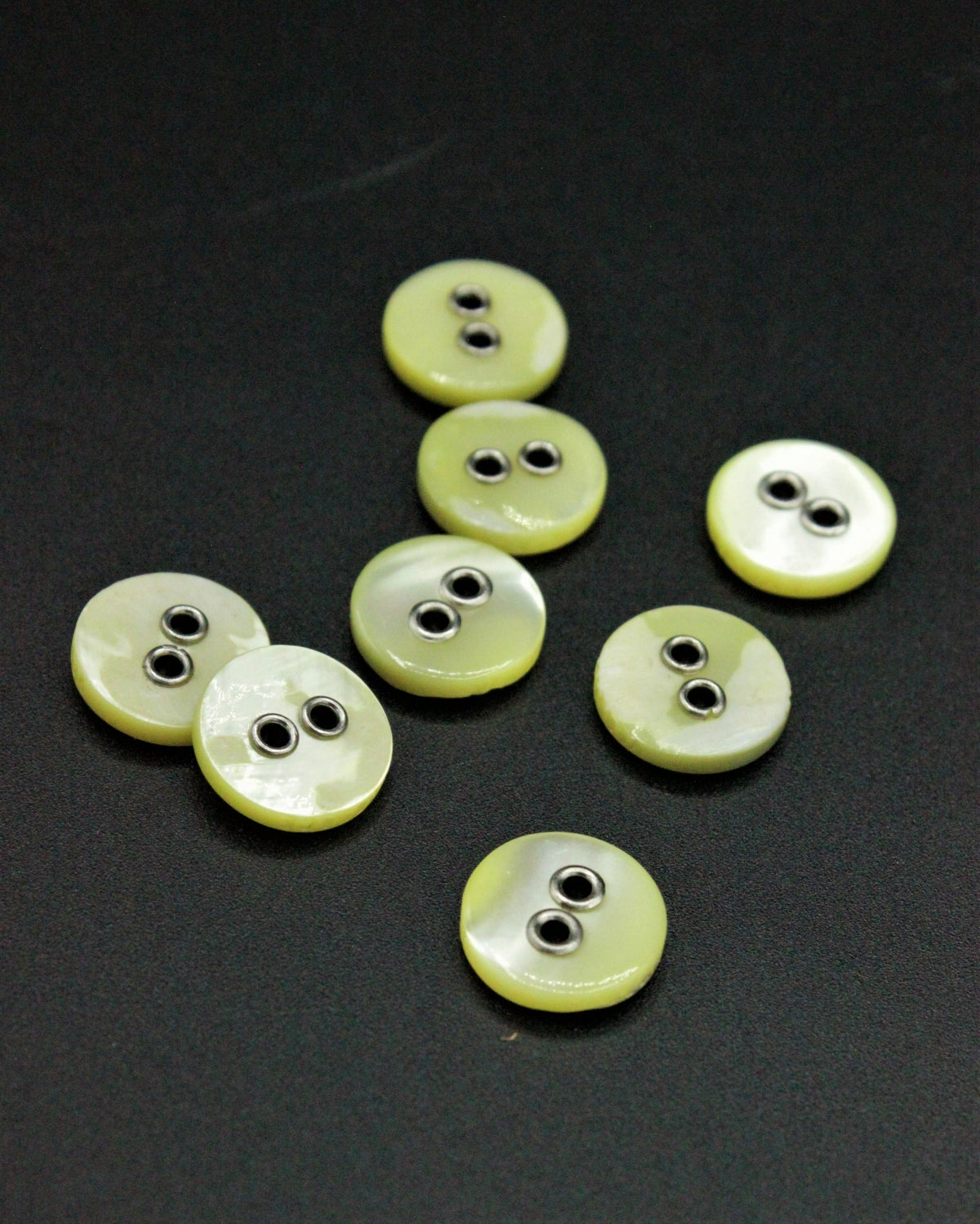 Nasturi Din Sidef, 15mm, Galben