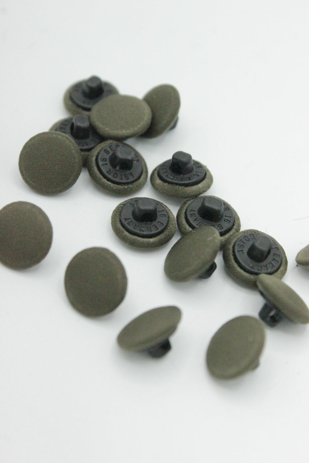 Nasturi Imbracati 10mm, Verde Kaki