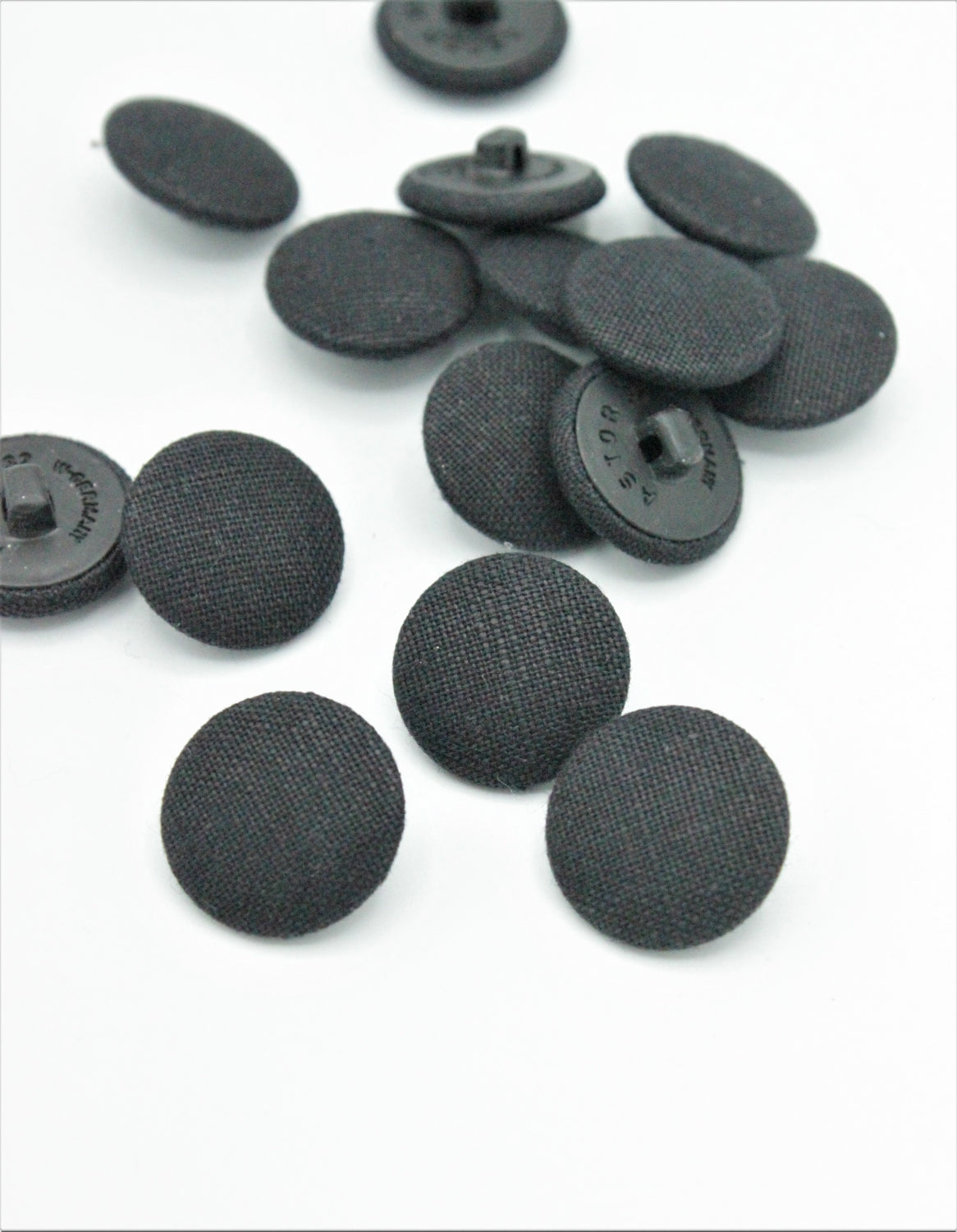 Nasturi Imbracati, 20mm, Negru