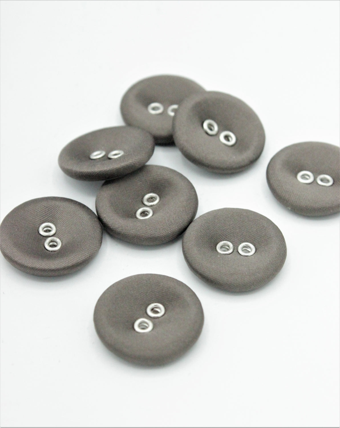 Nasturi Imbracati, 22mm, Bej Inchis