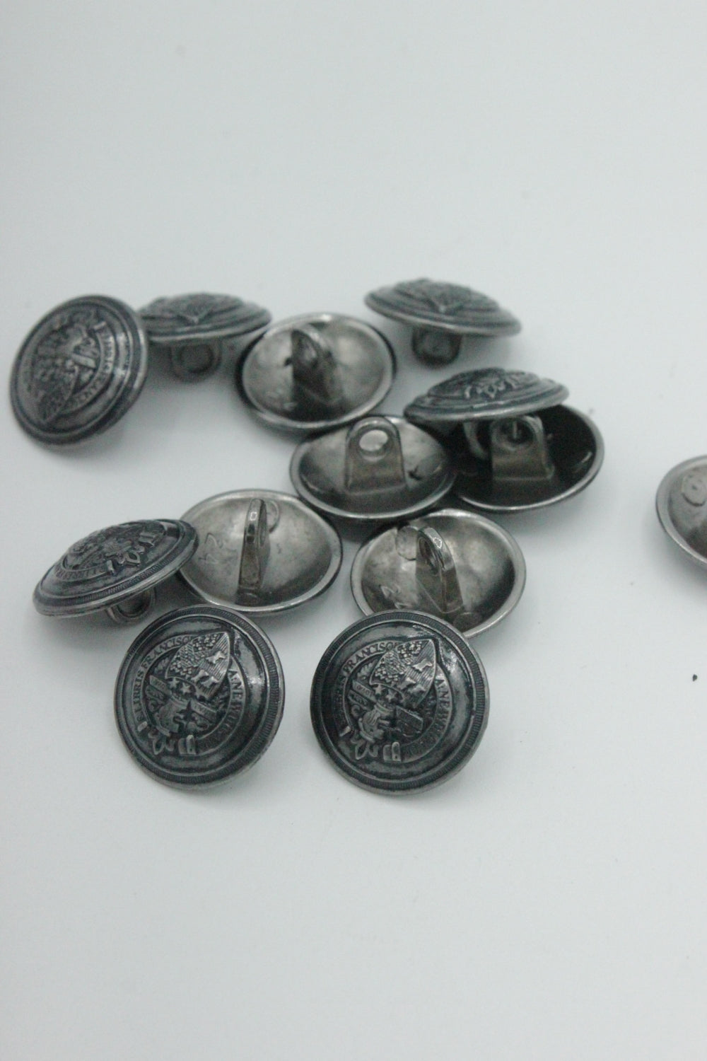 Nasturi Metalici, 15mm, Gri Inchis