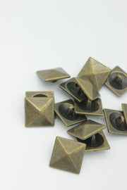 Nasturi Metalici, 16mm