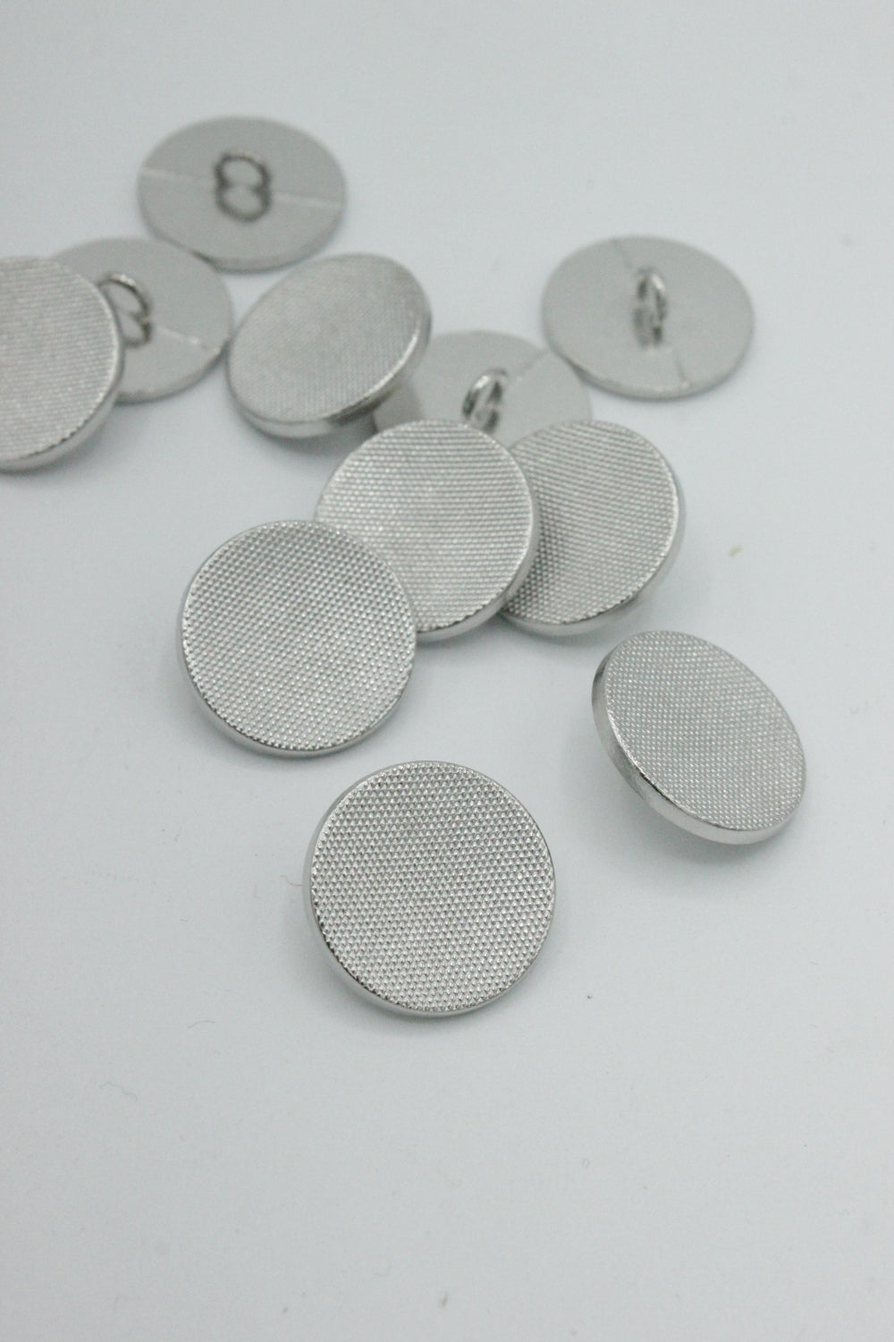 Nasturi Metalici, 18mm, Argintii