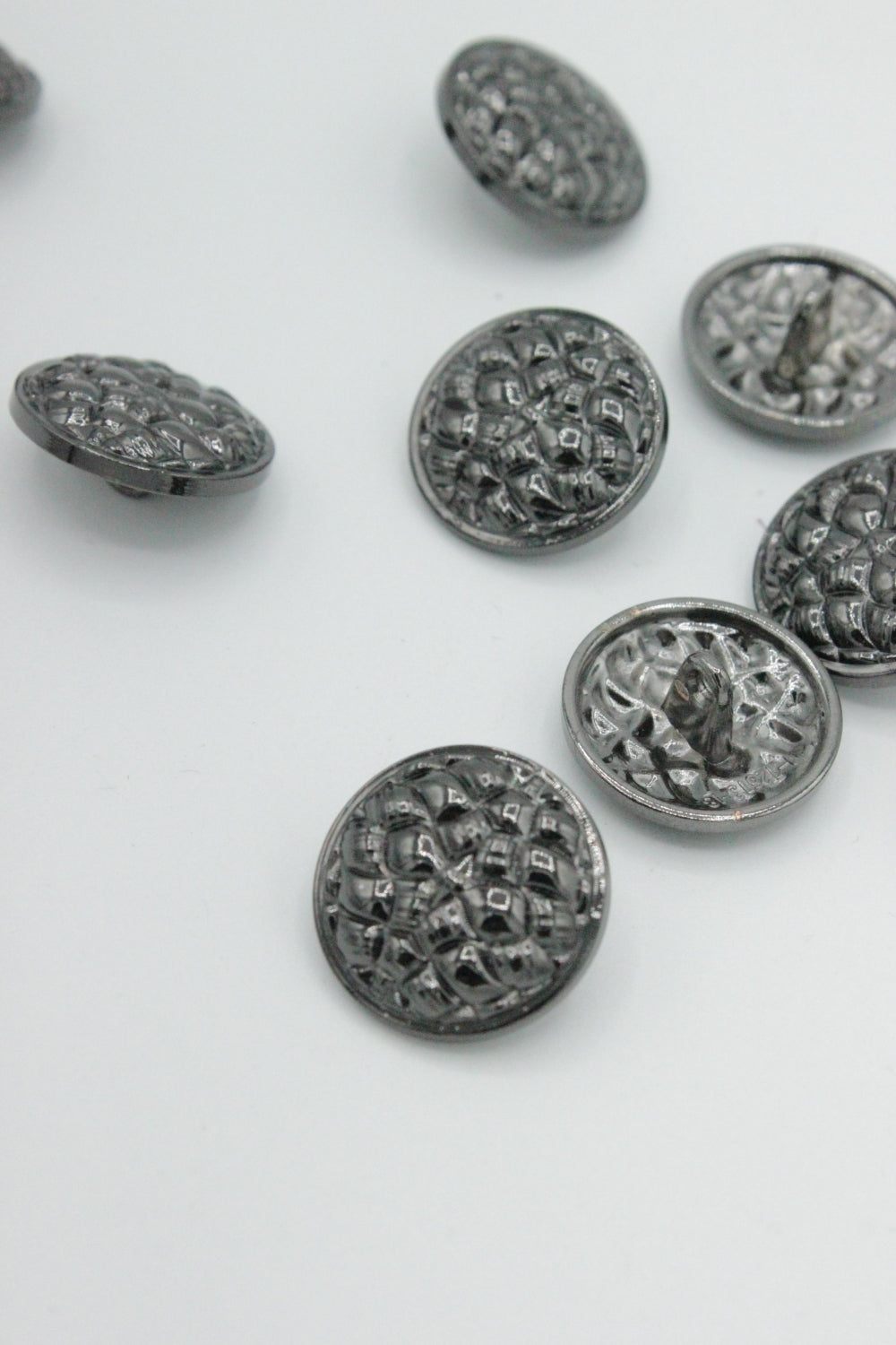Nasturi Metalici, 18mm, Argintiu Inchis