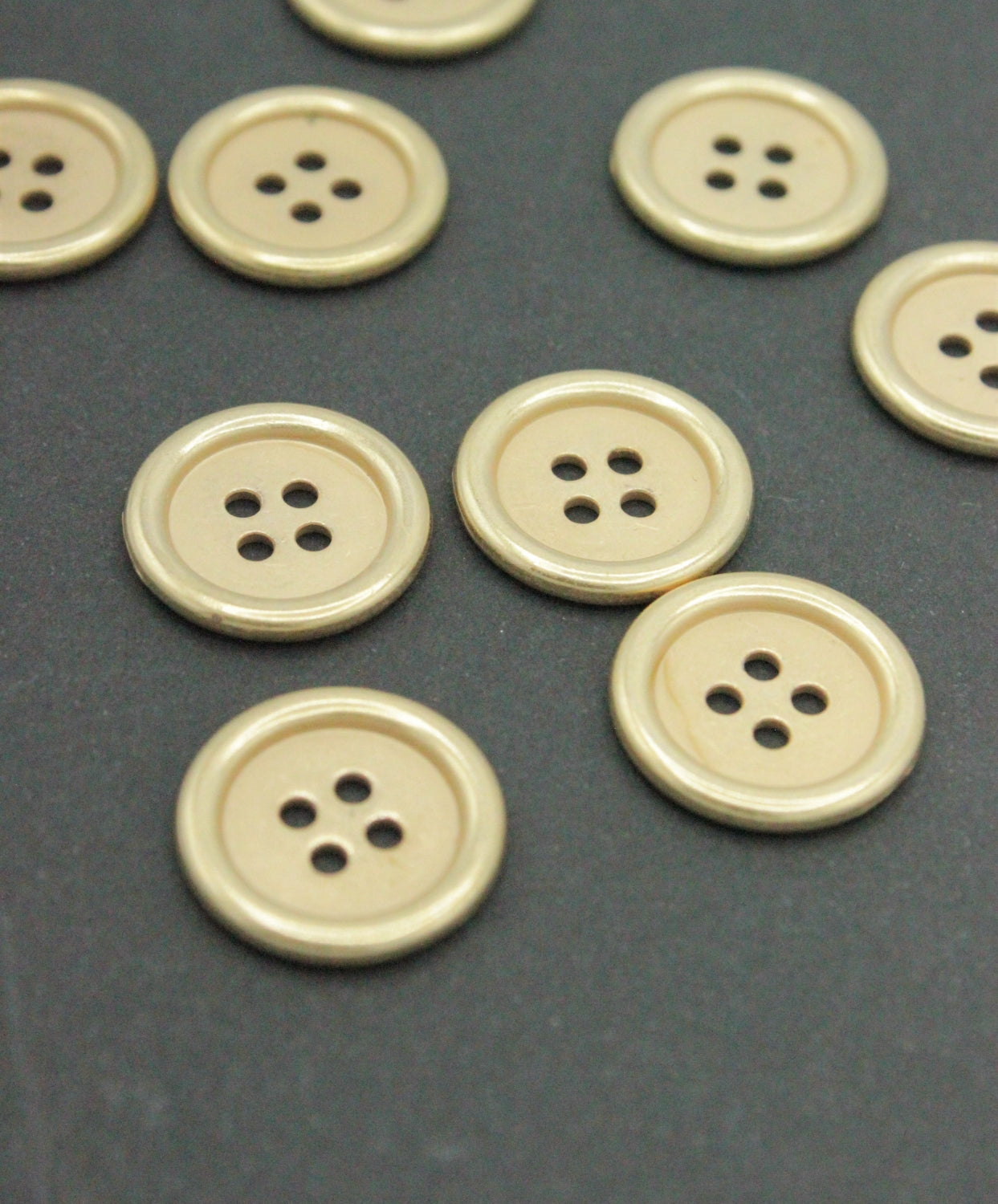 Nasturi Metalici, 20mm, Auriu