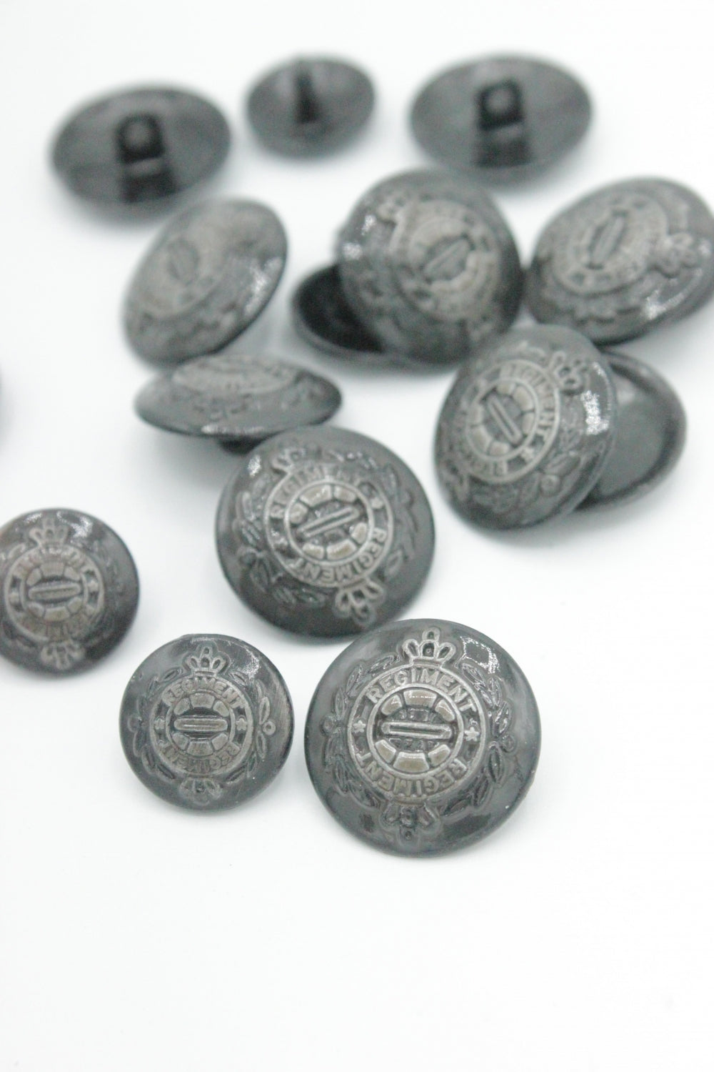 Nasturi Metalici, 20mm, Gri Inchis