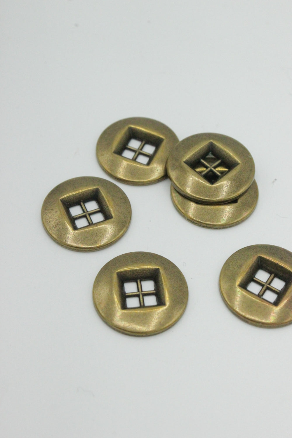 Nasturi Metalici, 22mm