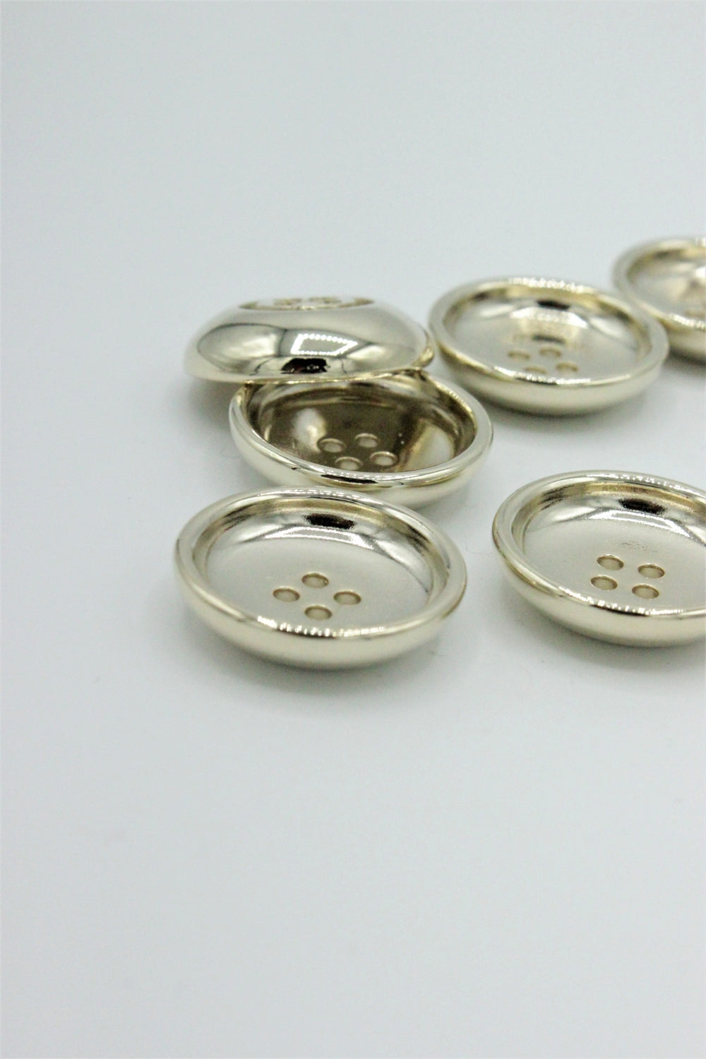 Nasturi Metalici, 22mm, Auriu