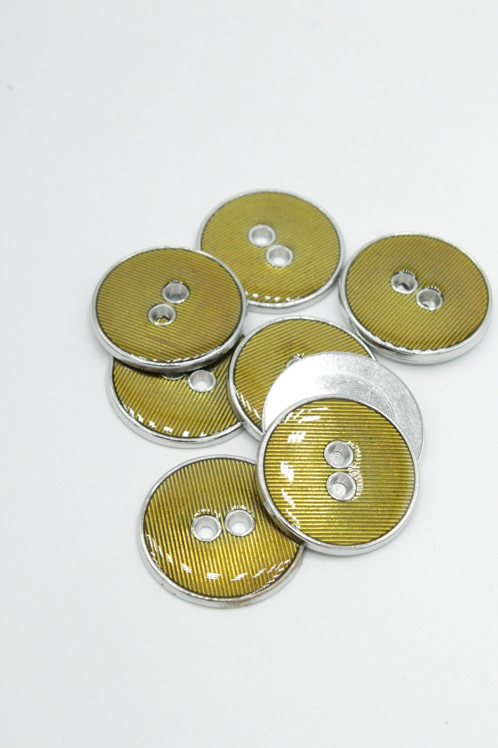 Nasturi Metalici, 2mm, Argintiu Cu Mustar
