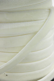 Panglica De Catifea Elastica, 10mm, Crem Unt