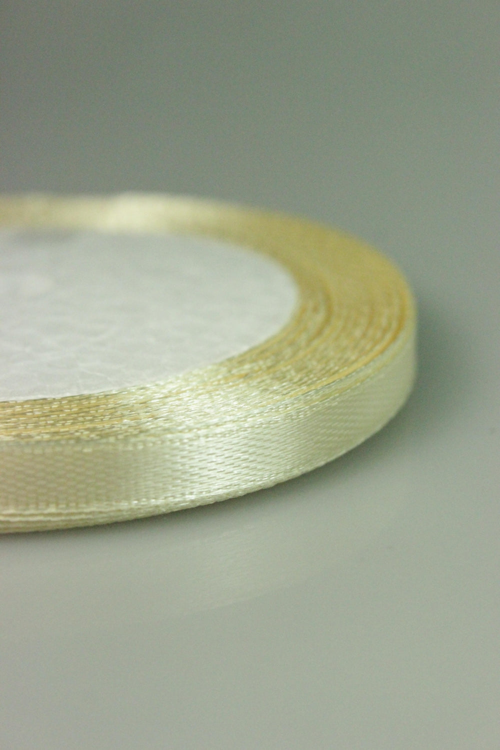 Panglica Saten 7mm, Crem, 22m/Rola