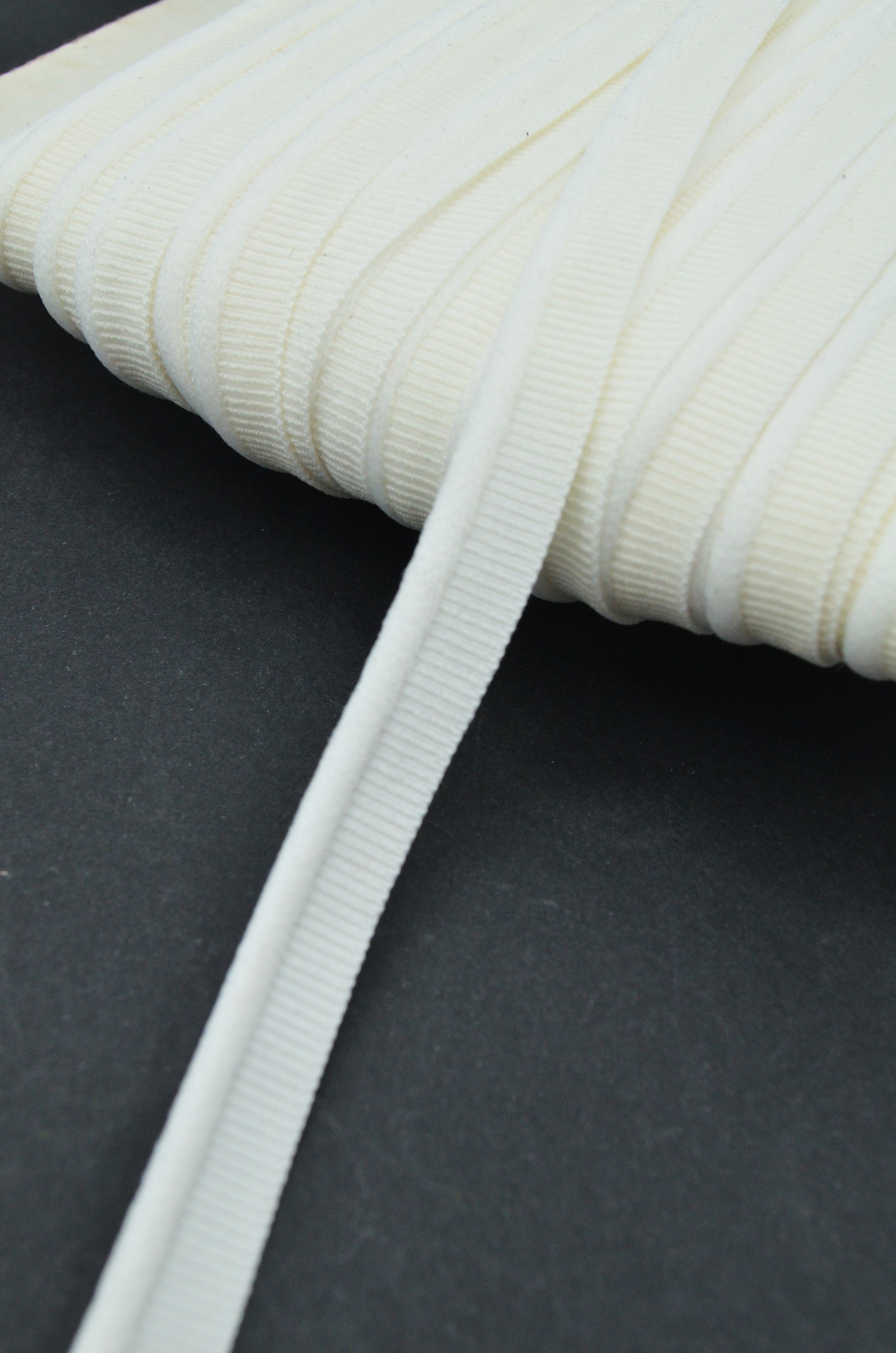 Paspoal Elastic 10mm, Ivoire
