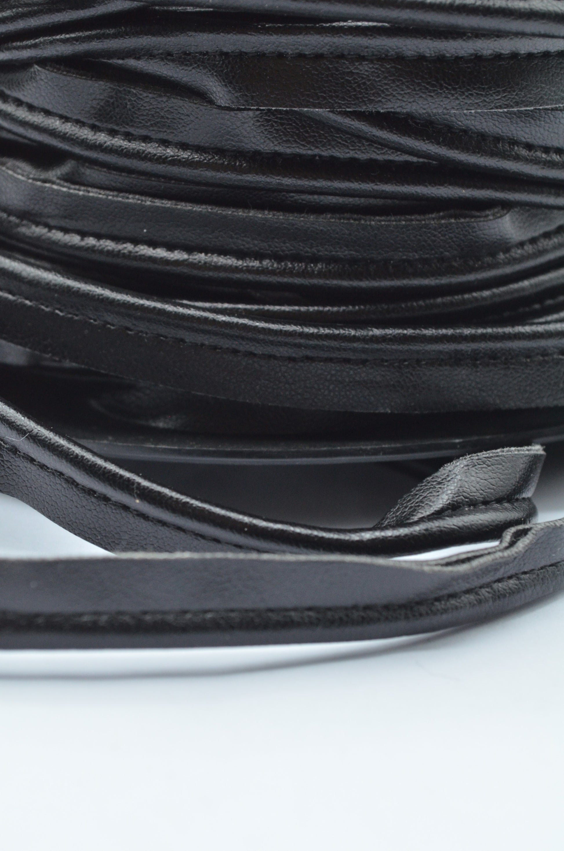 Paspoal Piele Ecologica, 10mm, Negru