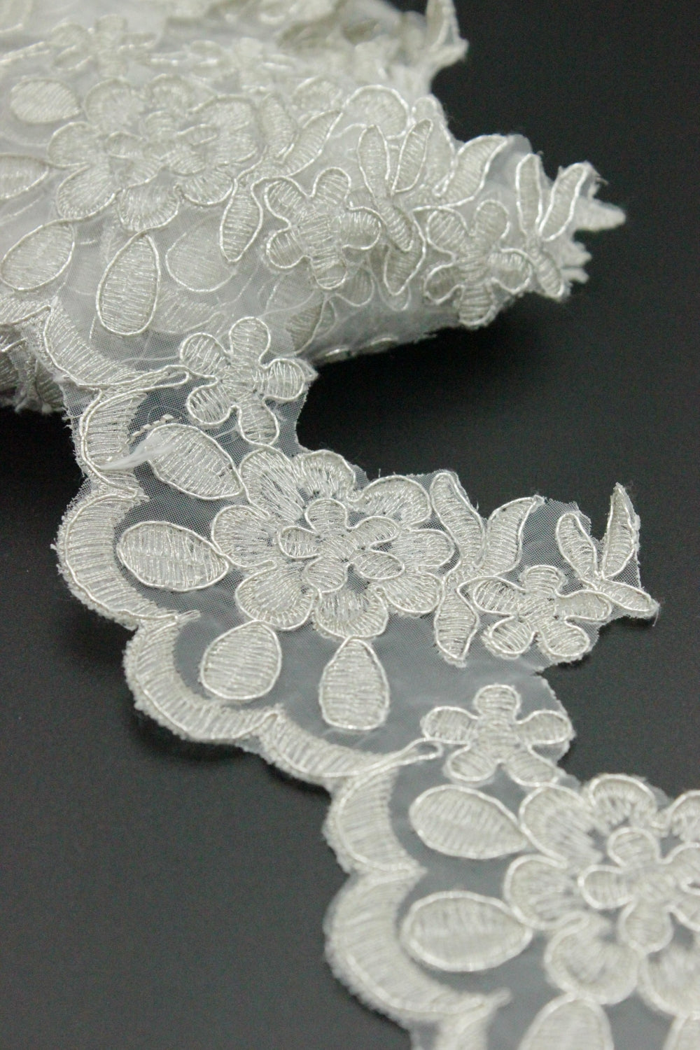 Pasmanterie Argintie 8cm