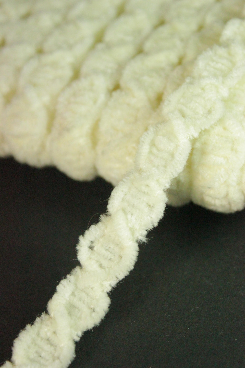 Pasmanterie Crem, 14mm