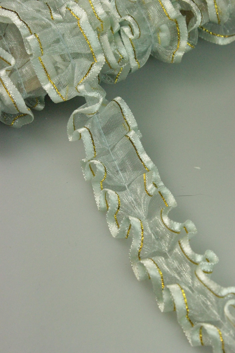 Pasmanterie Din Organza Plisata, 25mm, Vernil