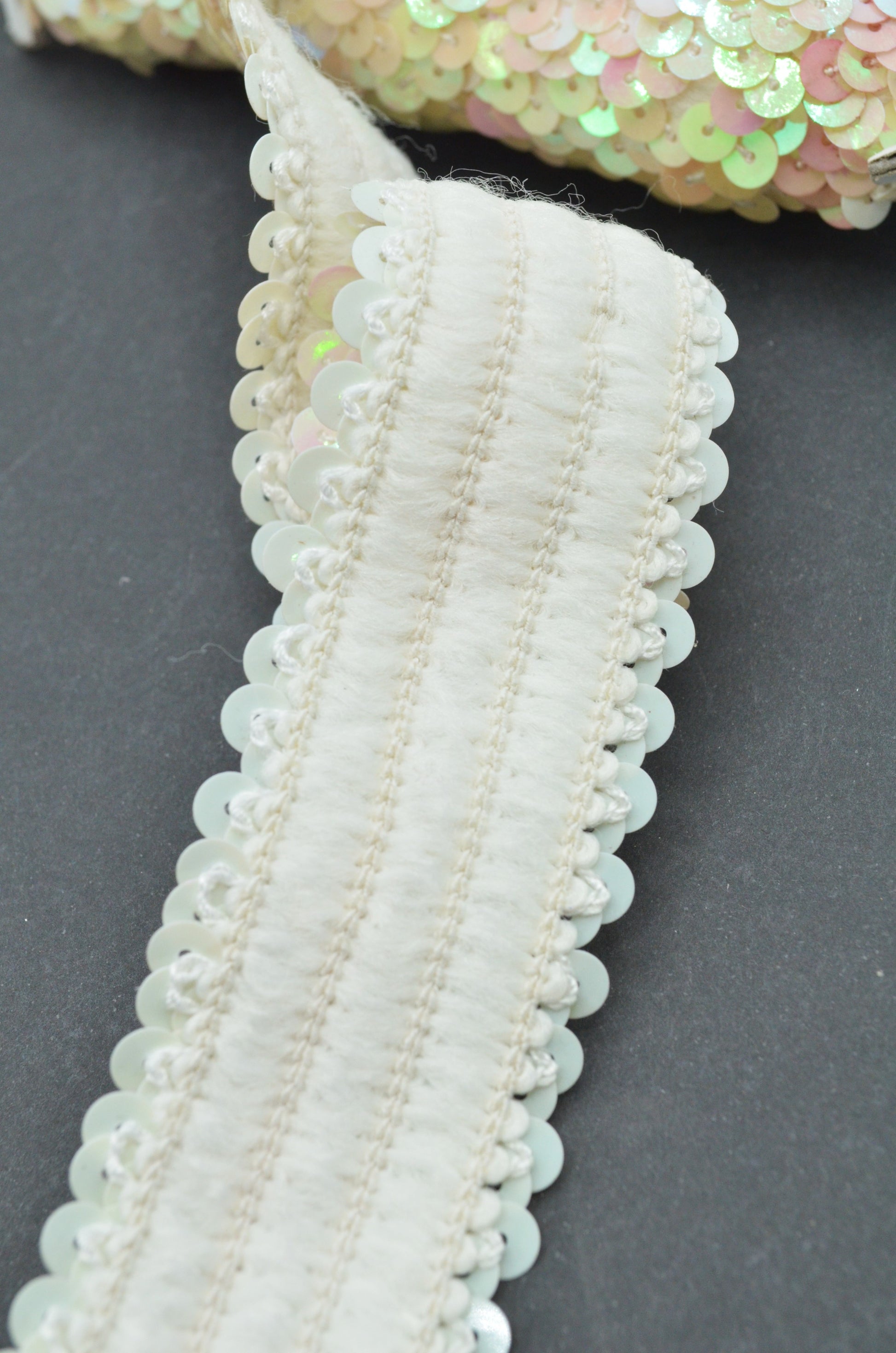 Pasmanterie Cu Paiete Elastica, 30mm