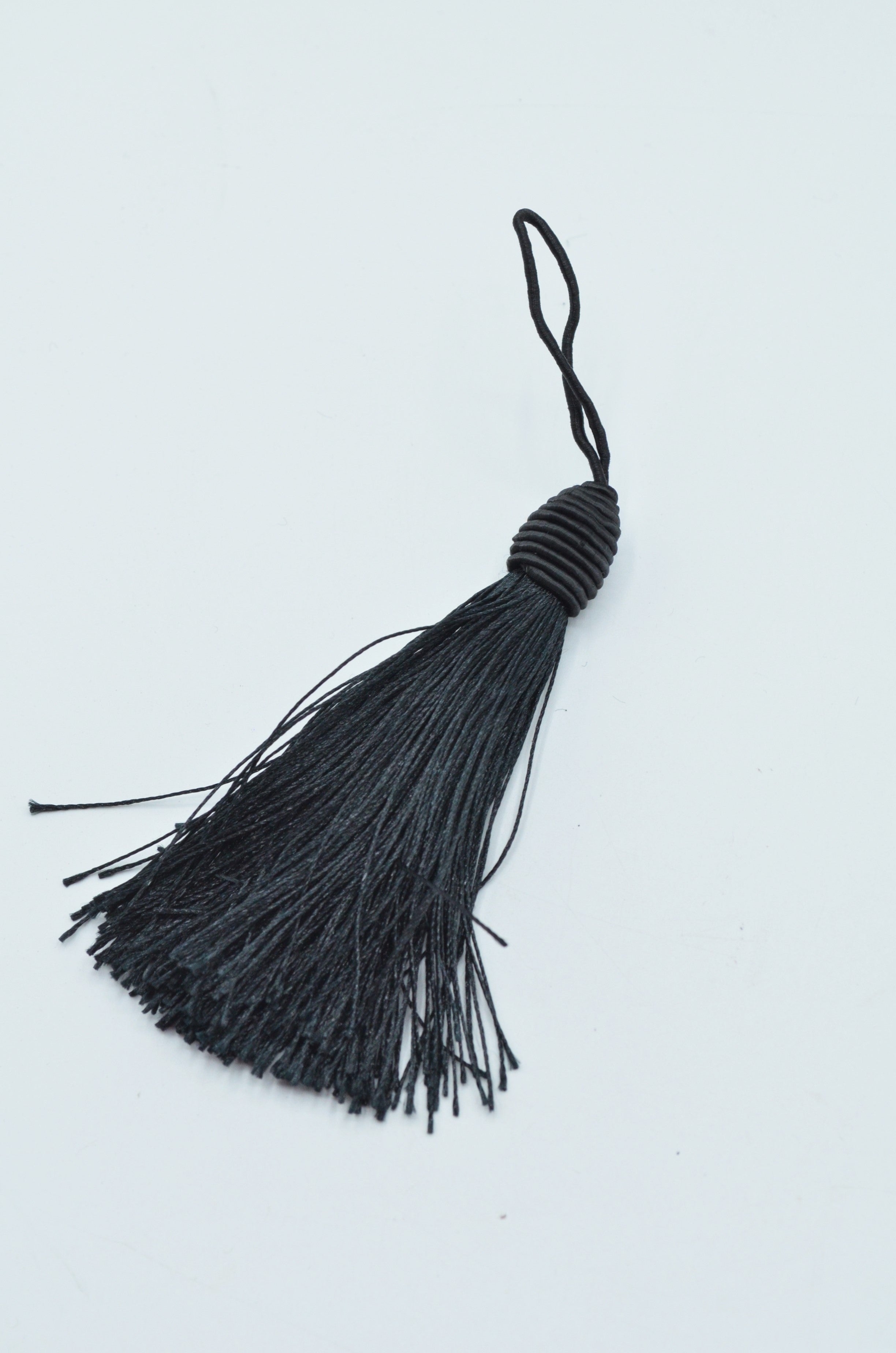 Ciucuri 10cm. Negru
