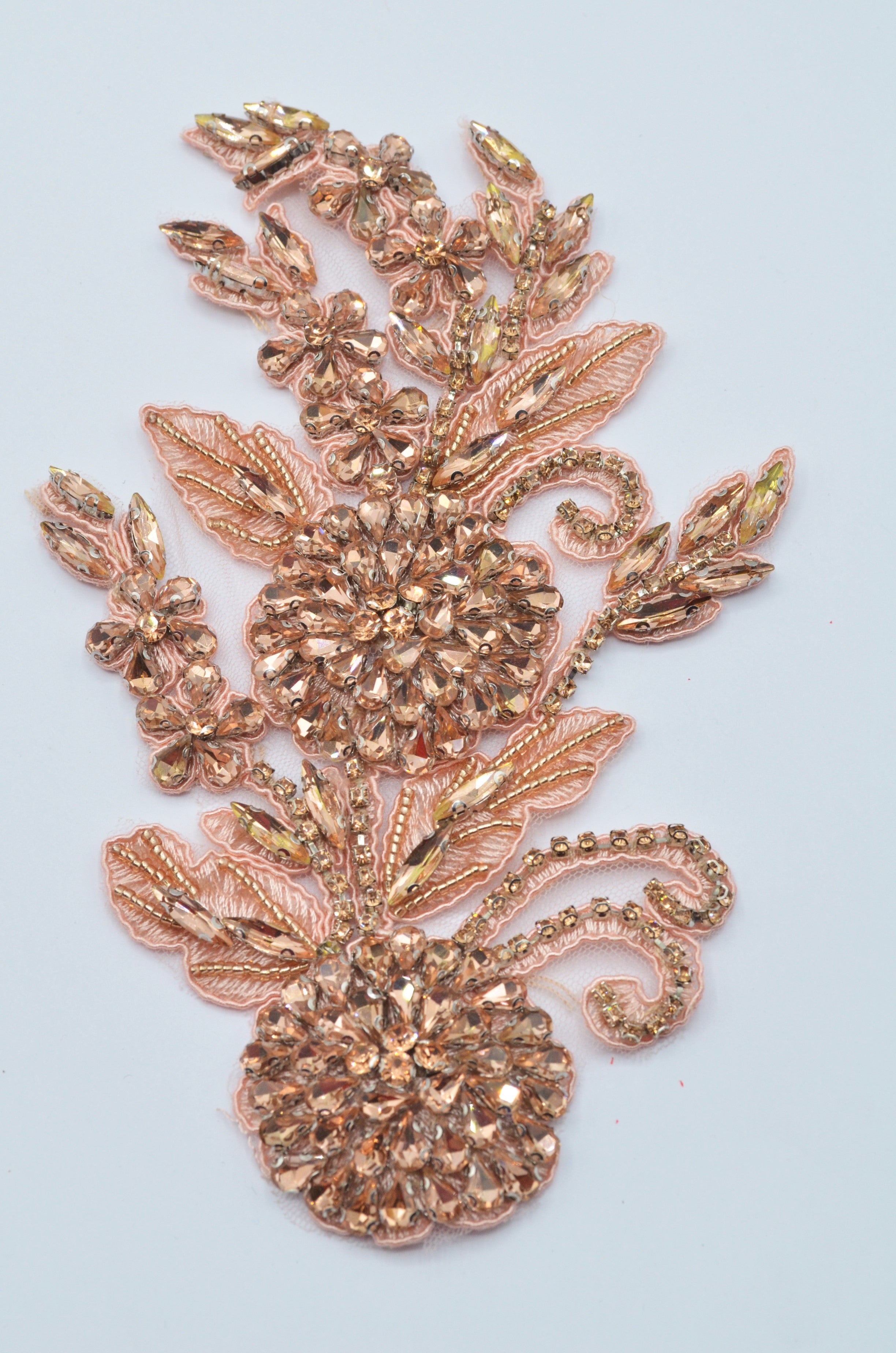 Aplicatie Broderie Pe Tull Cu Pietre 19x13cm, Piersica