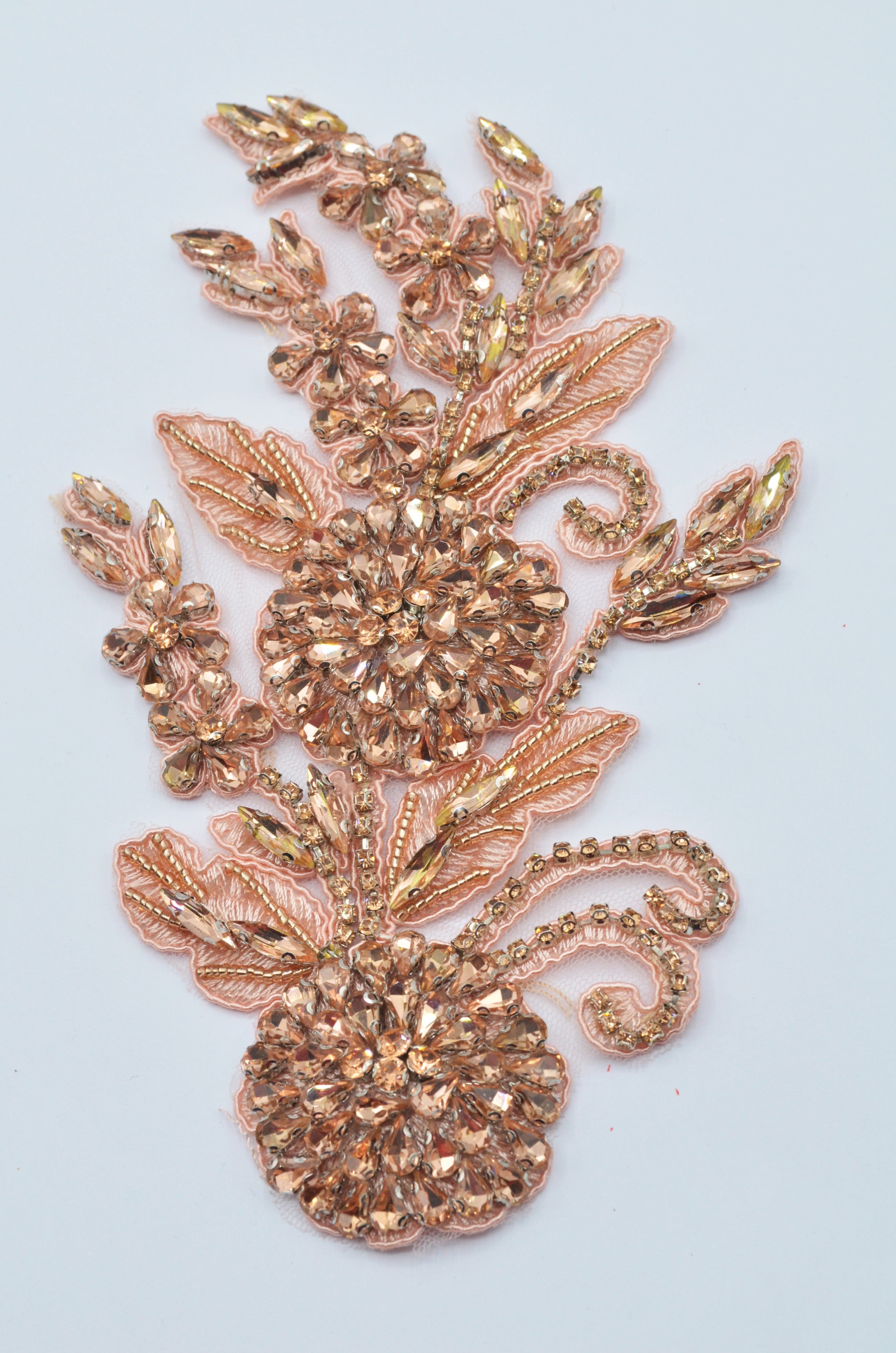 Aplicatie Broderie Pe Tull Cu Pietre 19x13cm, Piersica