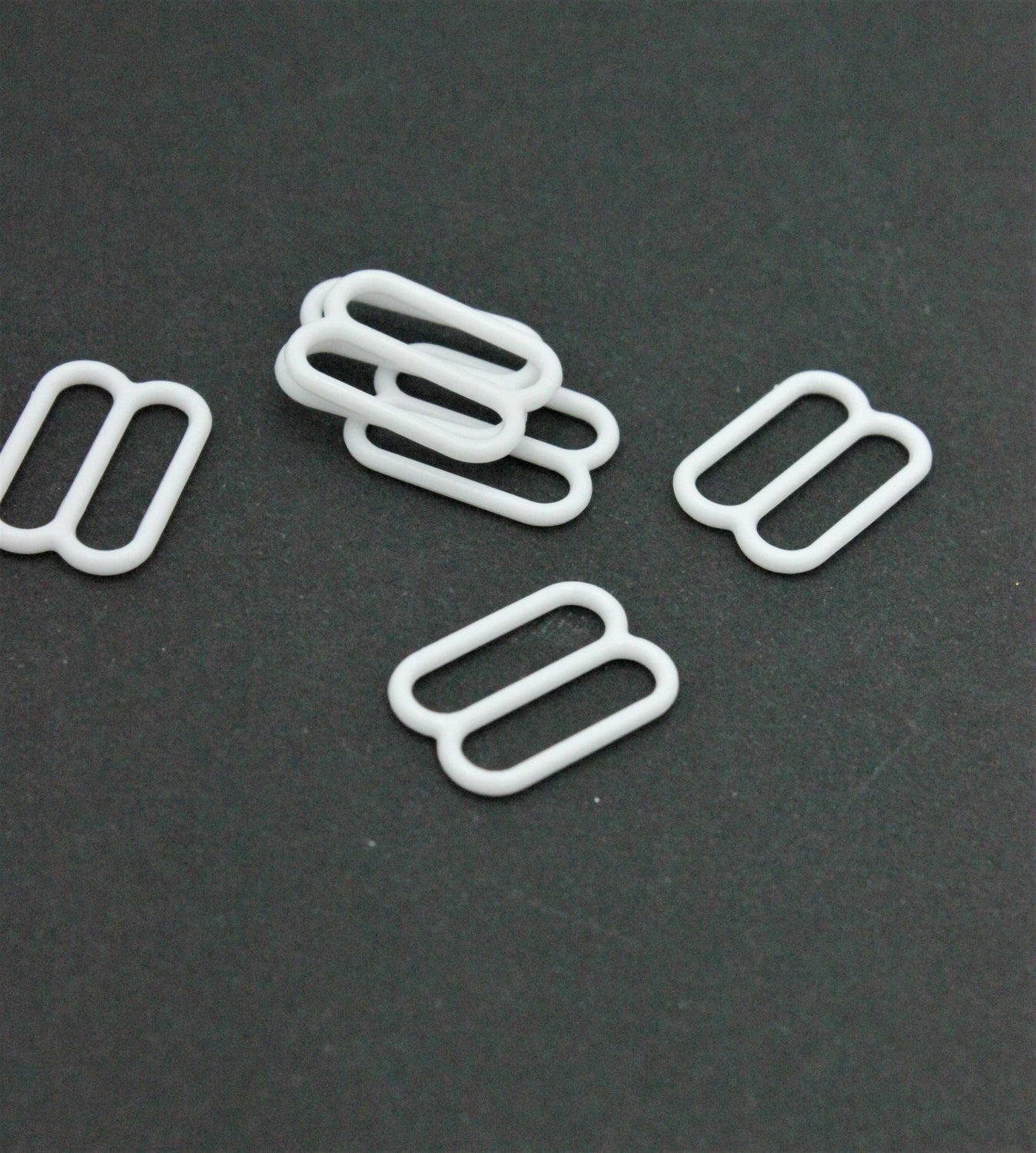 Reglor Plastic 15mm, Alb