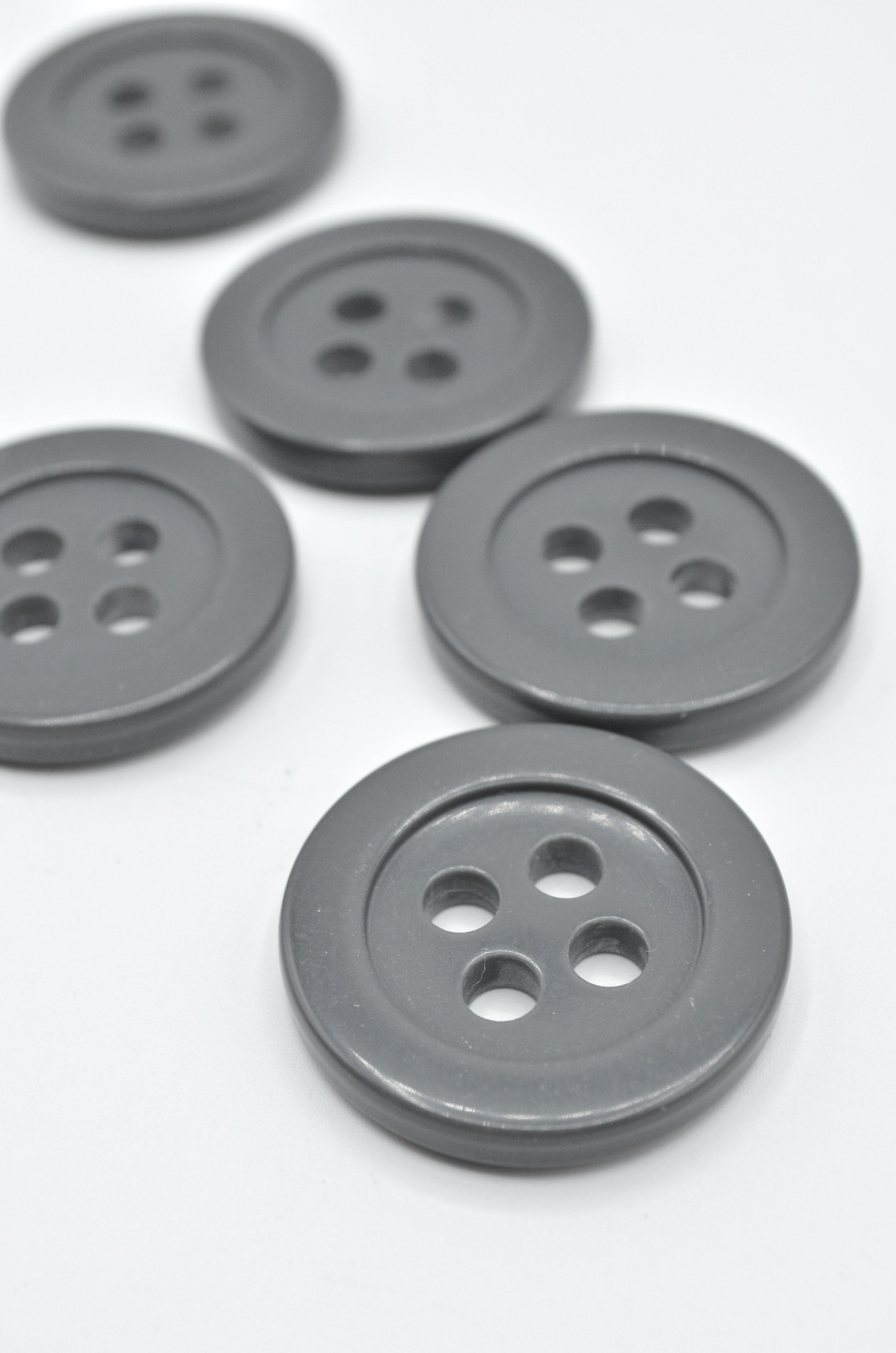 Nasturi De Plastic 33mm, Gri