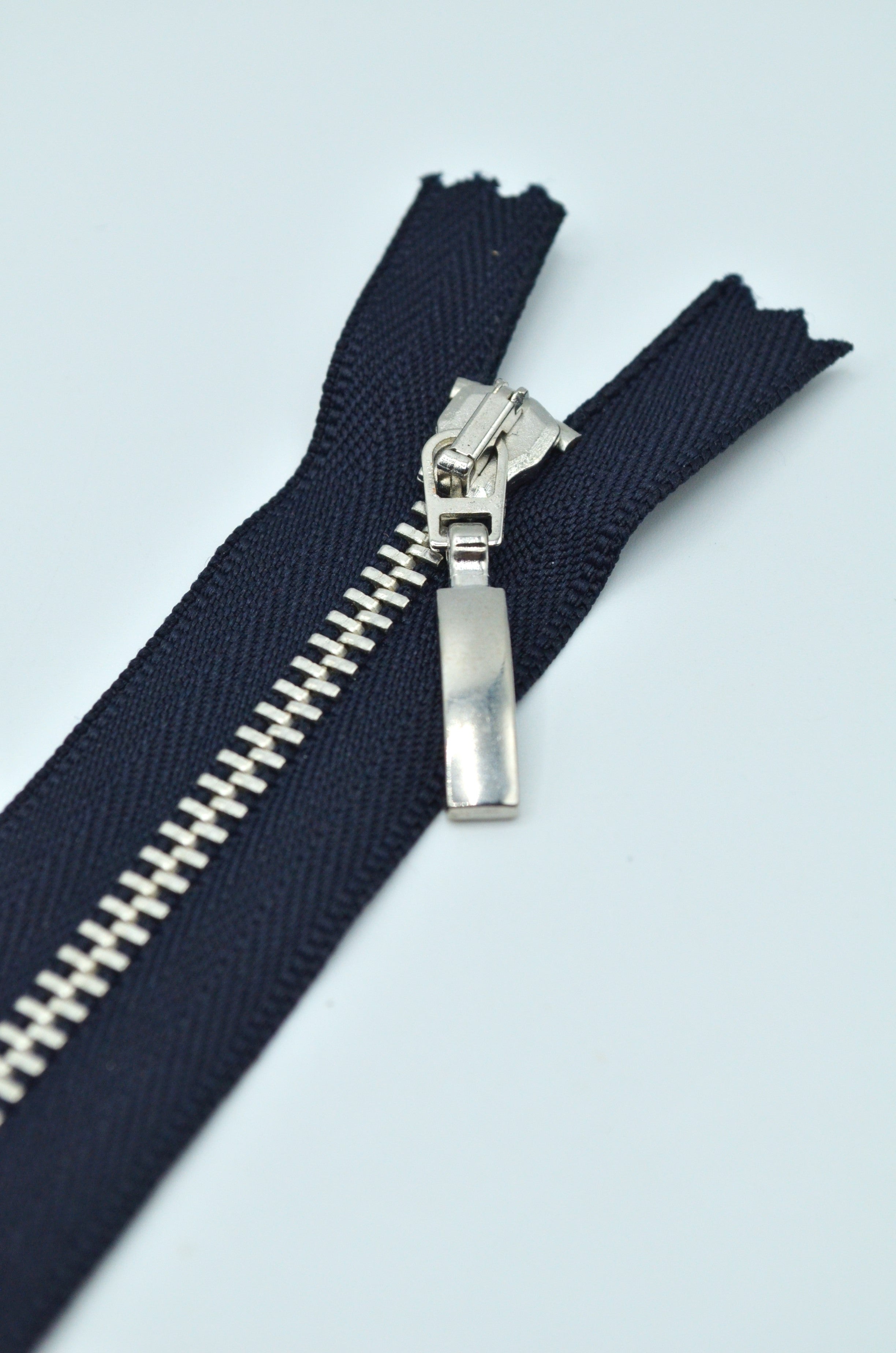 Fermoar Metalic 10cm, Bleumarin