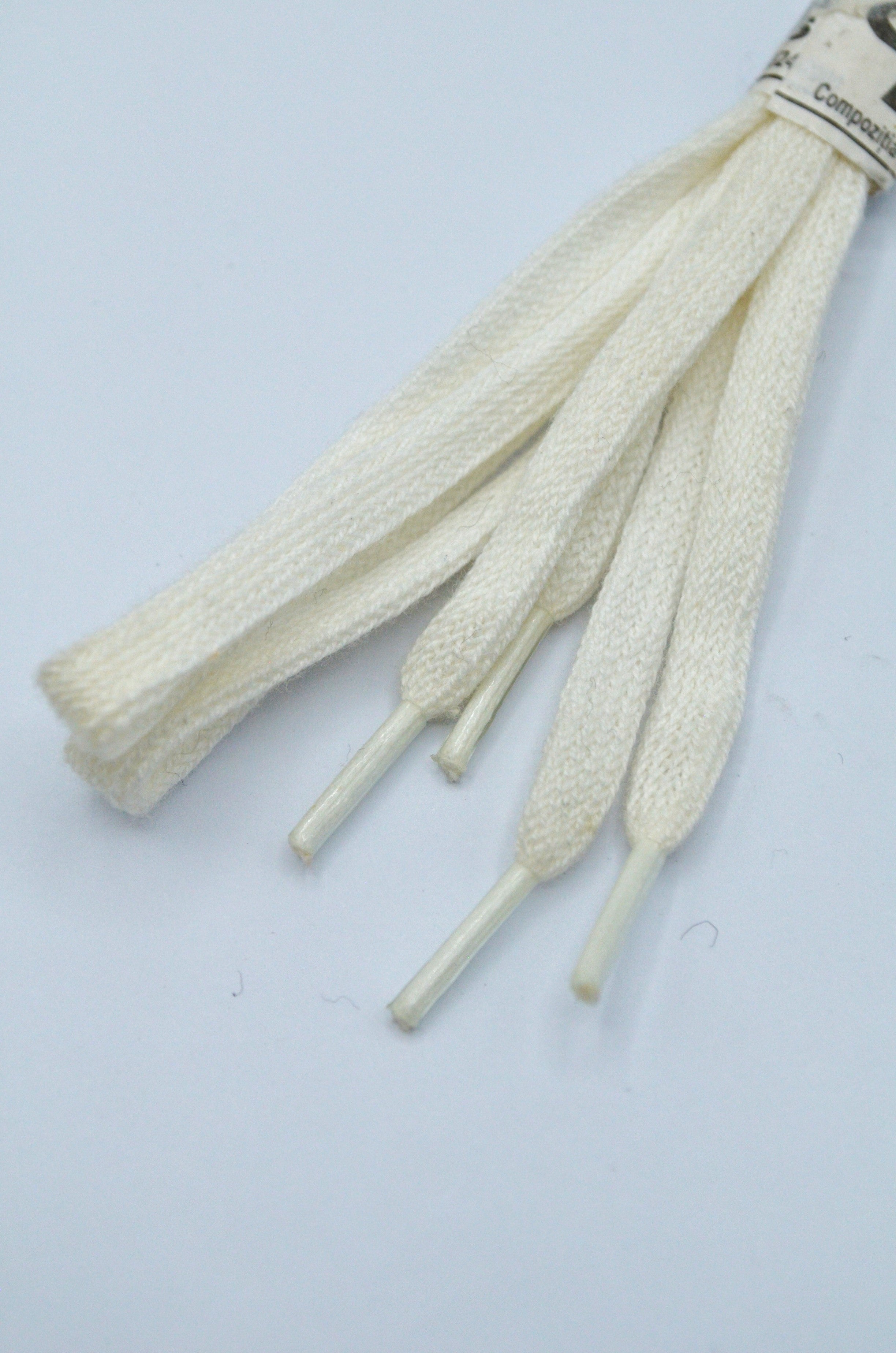 Siret Incaltaminte Plat 5mm, 60cm, Ivoire