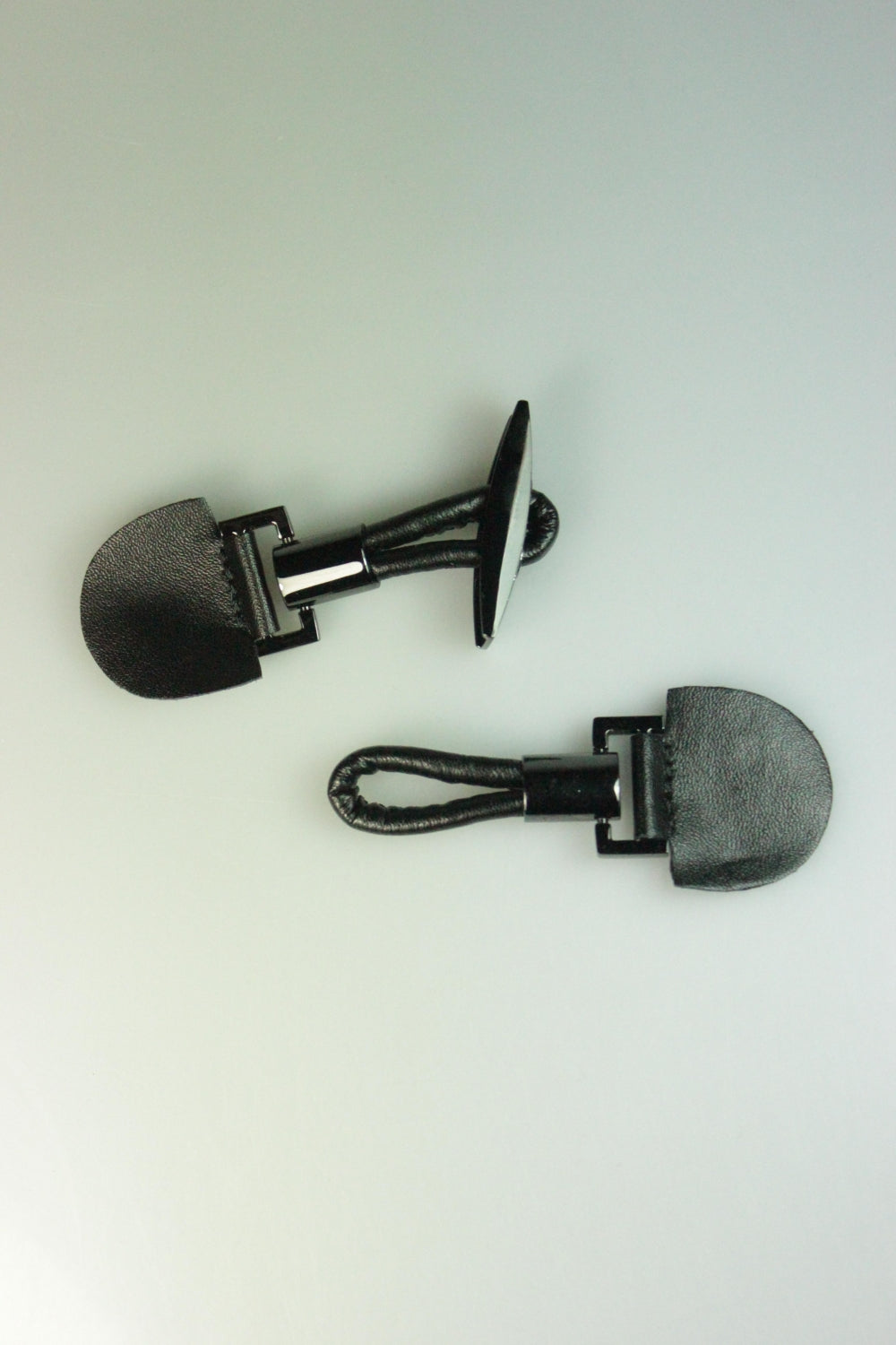 Sistem De Inchidere Din Piele Si Metal, 15cm, Negru