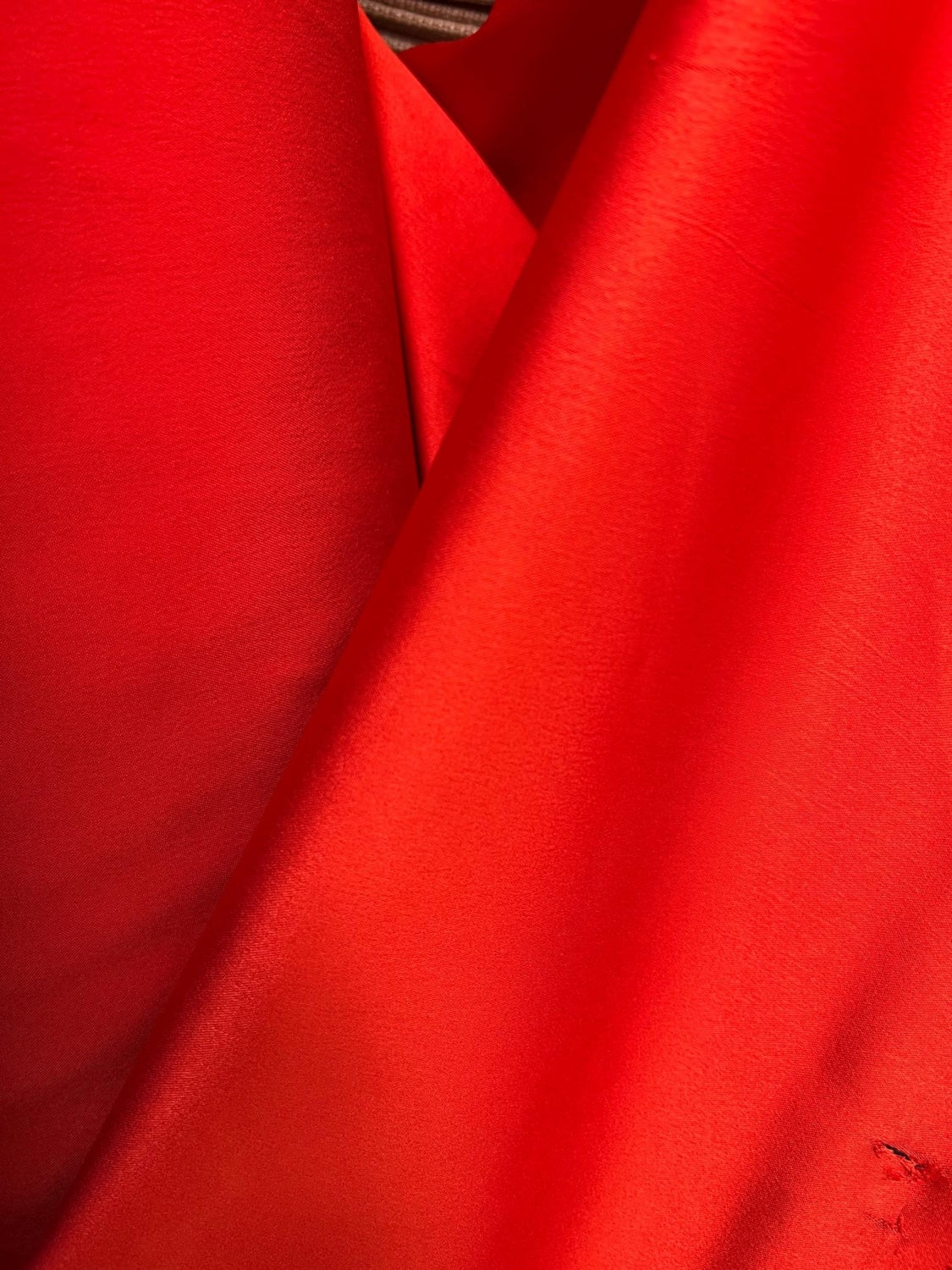 Tafta Elastica, Rosu