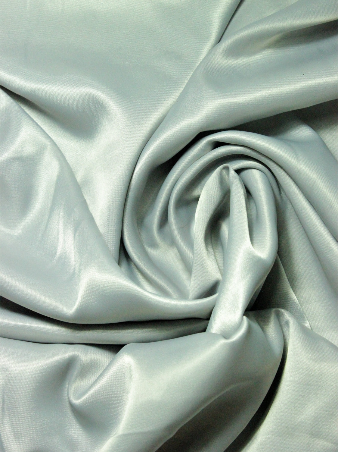 Tafta Elastica, Gri Perlat