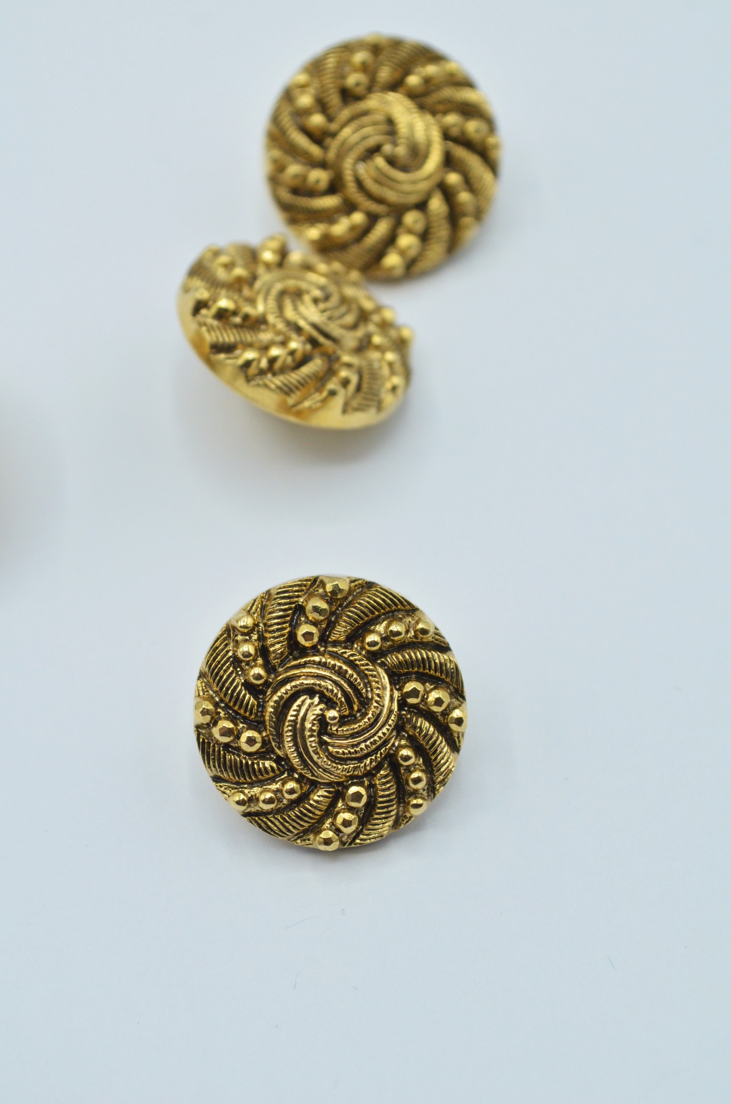 Nasturi De Plastic Aurii, 19mm