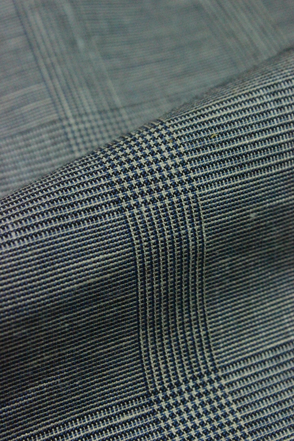 Tesatura In Cu Model