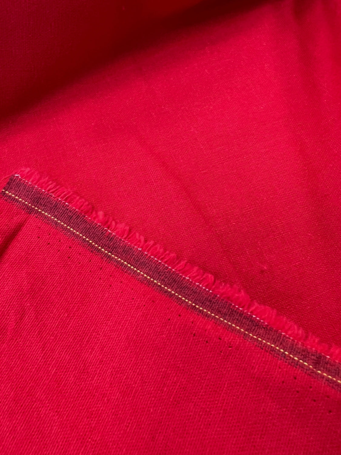 Tesatura In Usor Elastica, Rosu