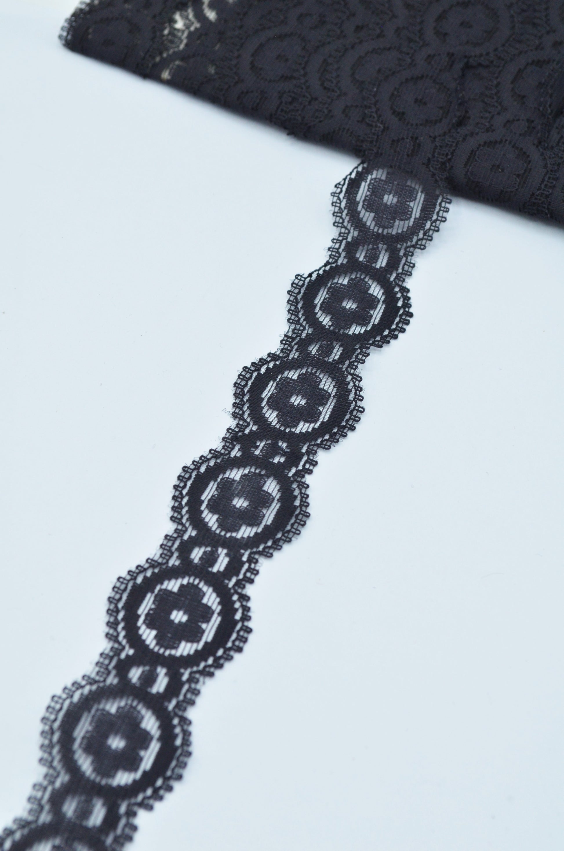 Dantela Neagra, 25mm