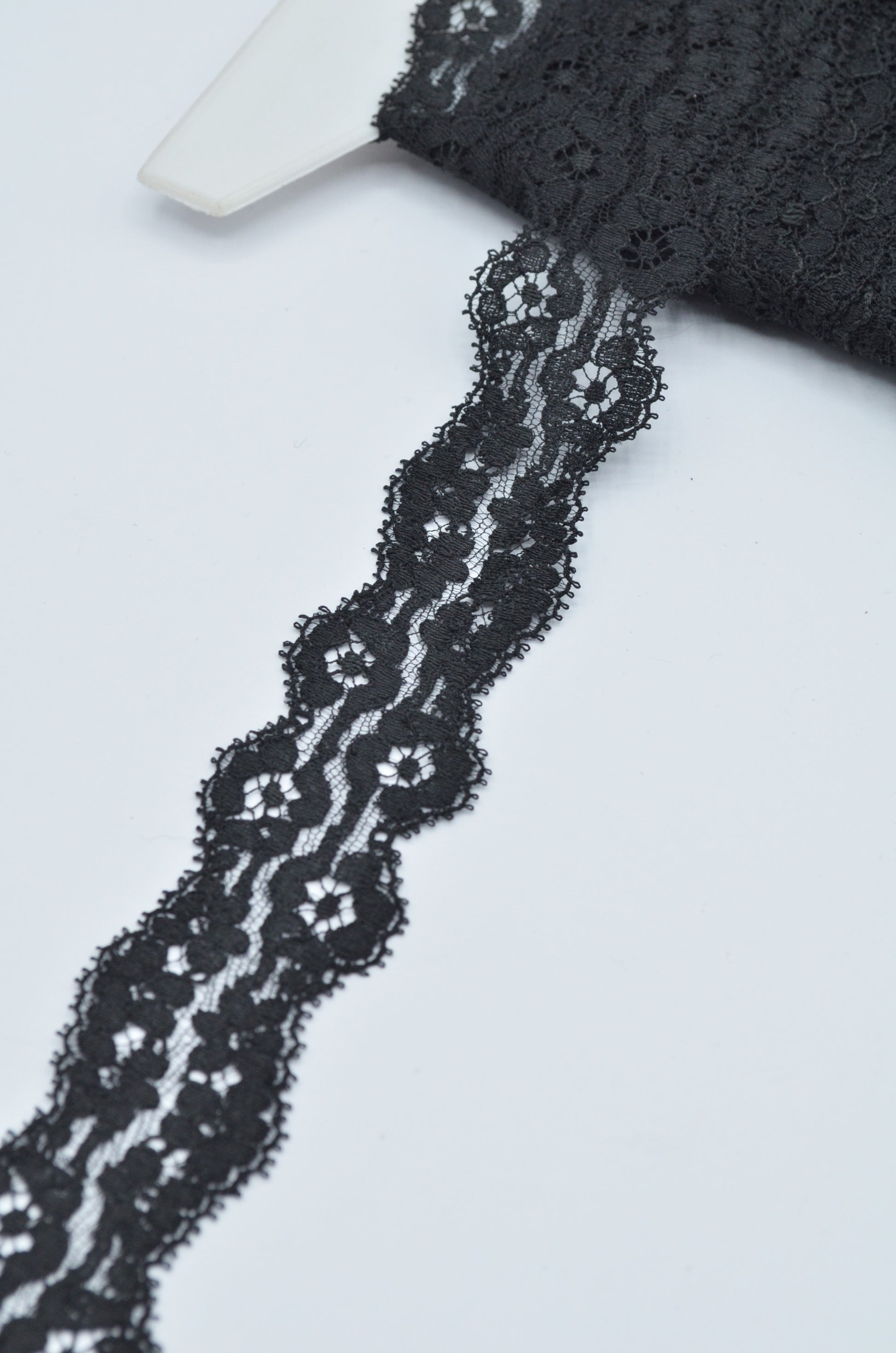 Dantela Elastica Neagra, 30mm