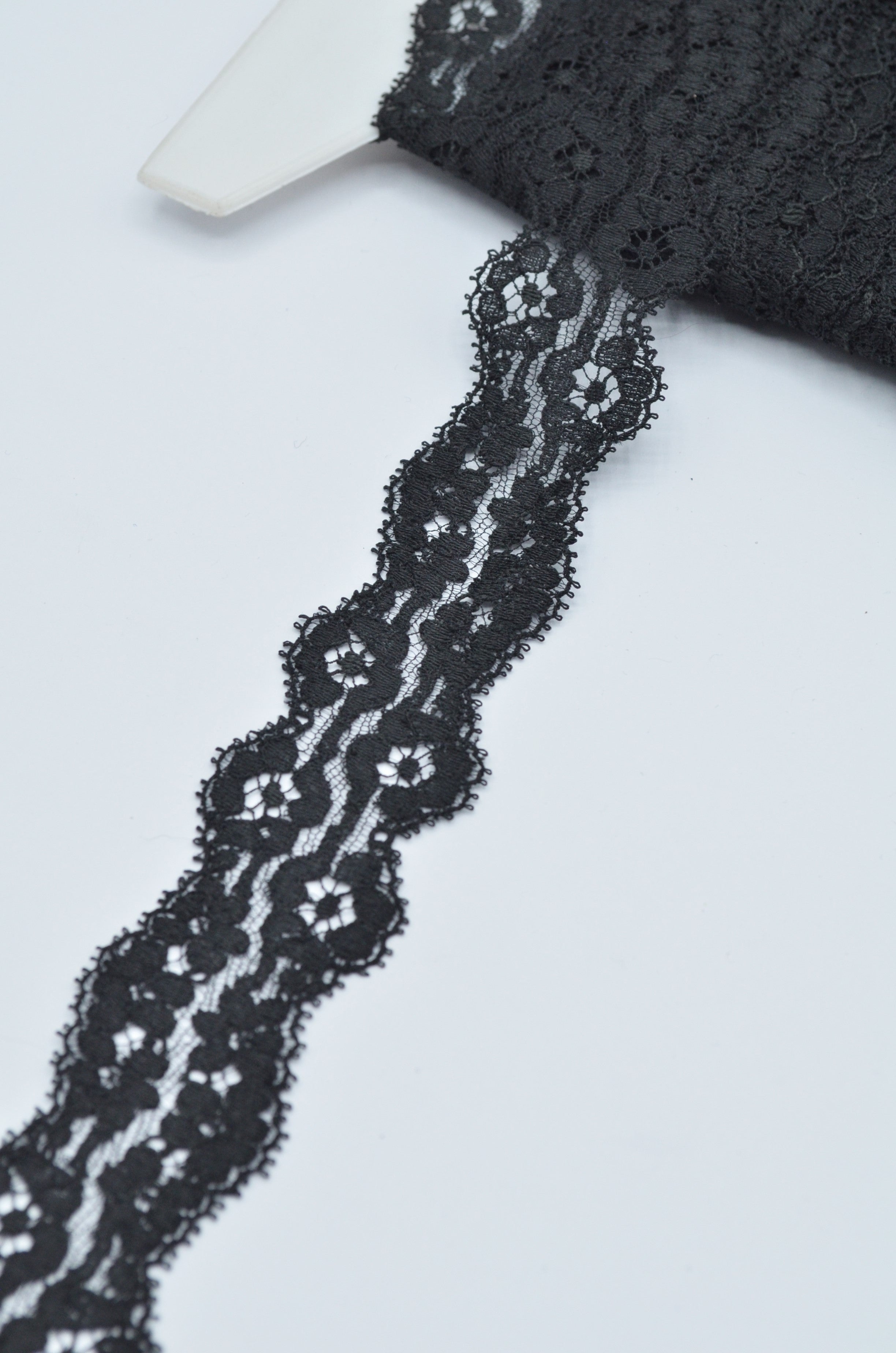 Dantela Elastica Neagra, 30mm