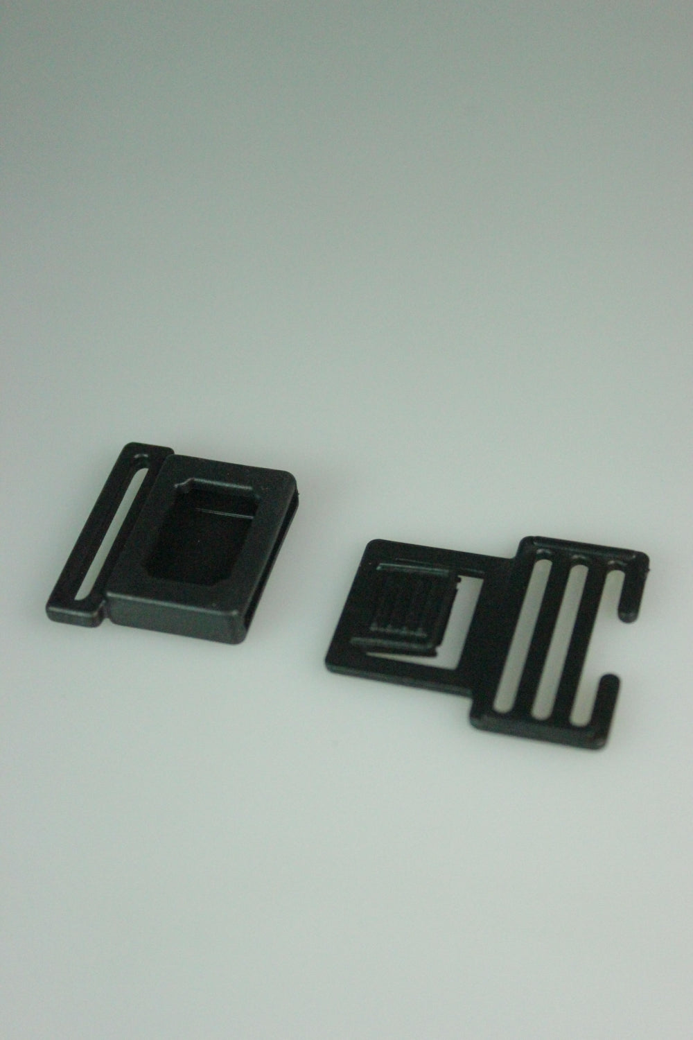 Tridenti din Plastic, 25mm, Negri
