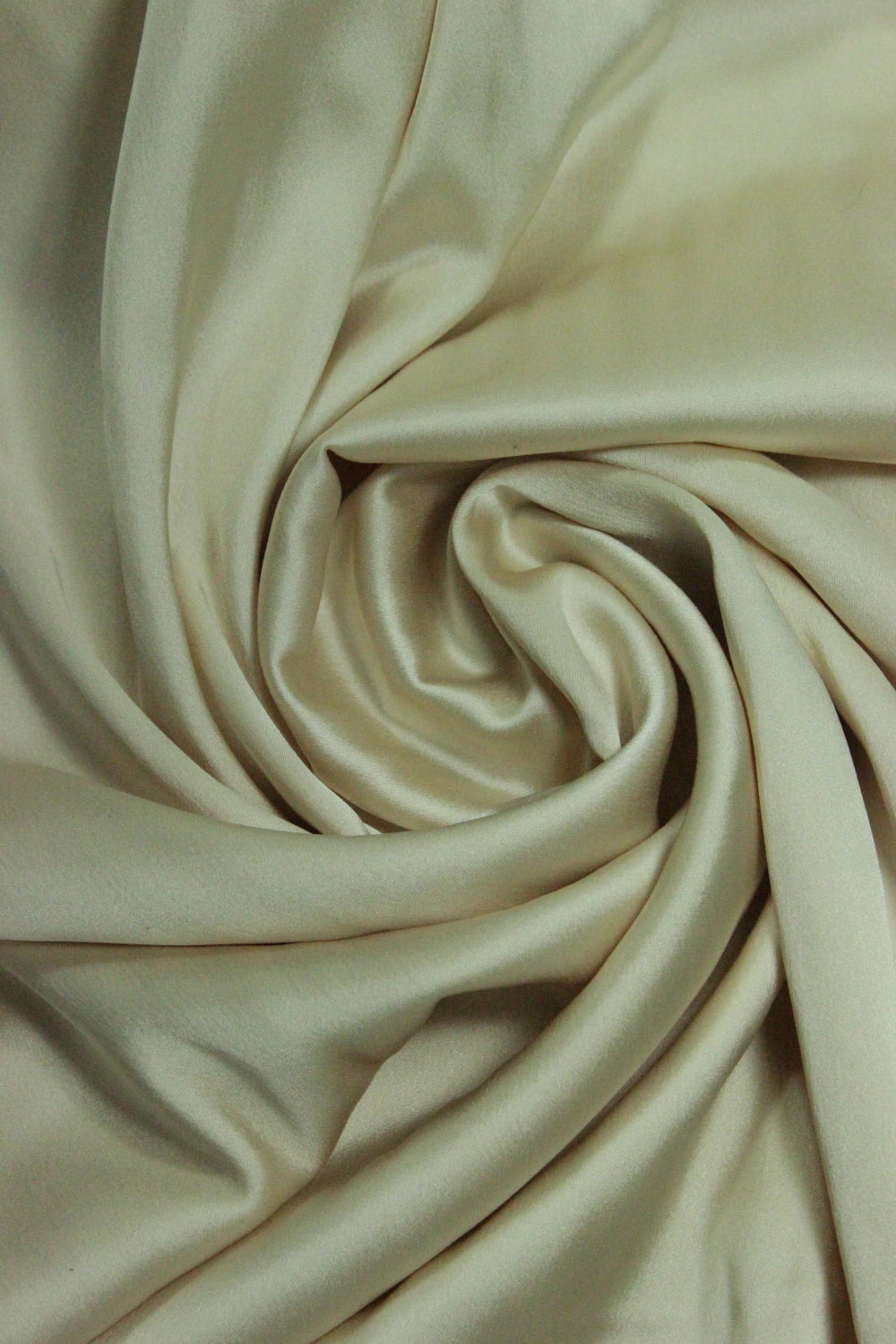 Triplu Voal Satinat Elastic, Piersica